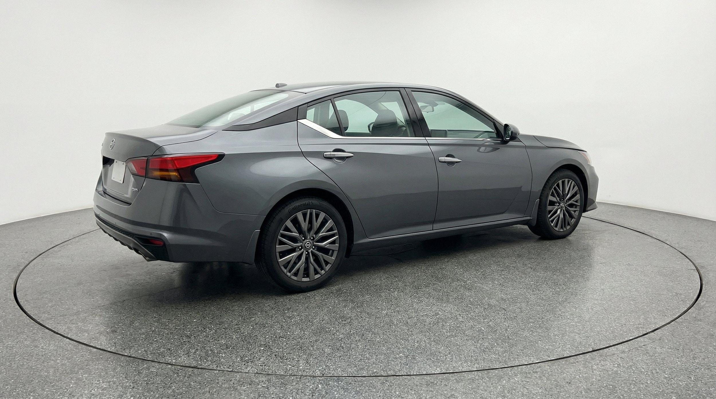 Thumbnail: 2025 Nissan Altima - 9