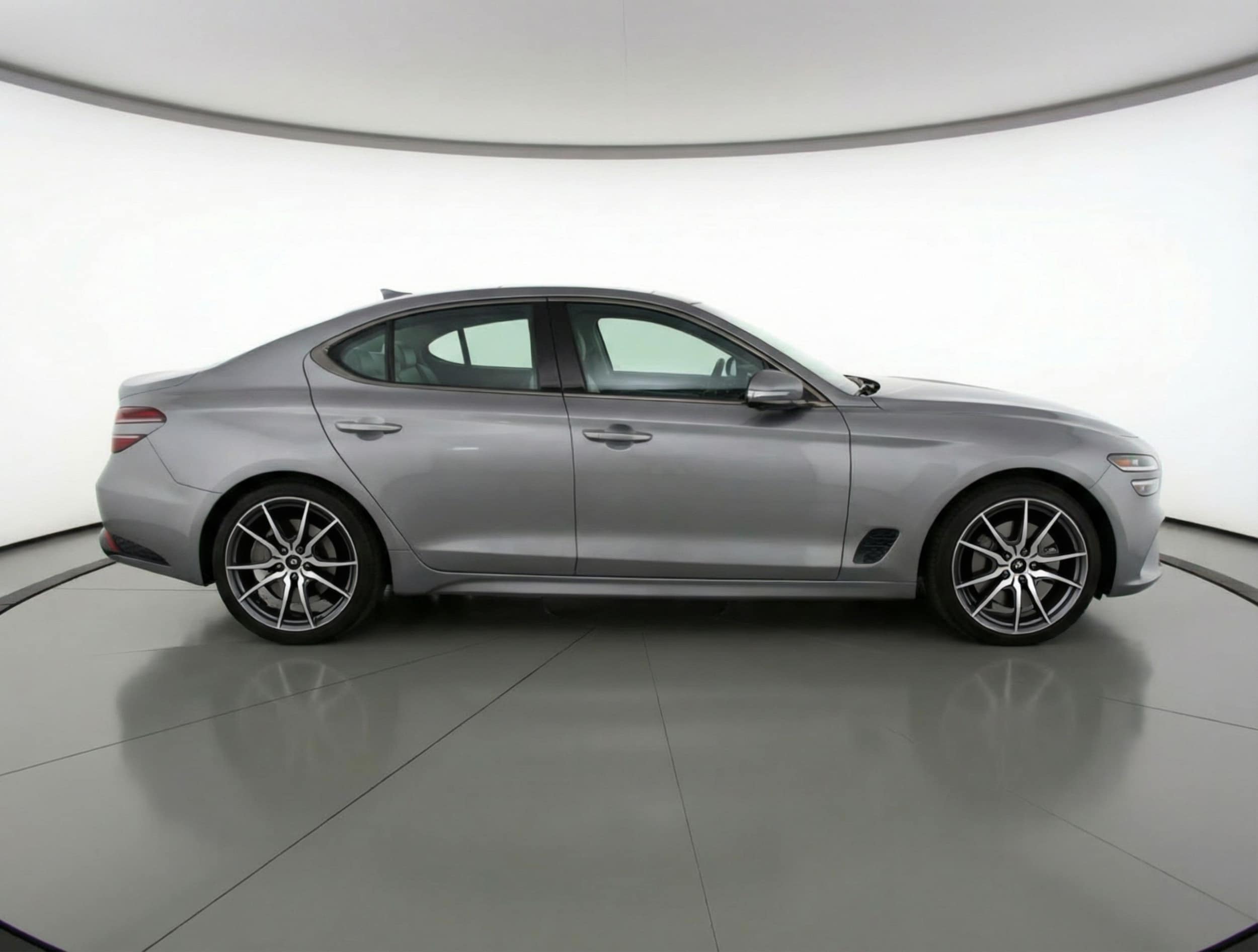 Thumbnail: 2025 Genesis G70 - 8