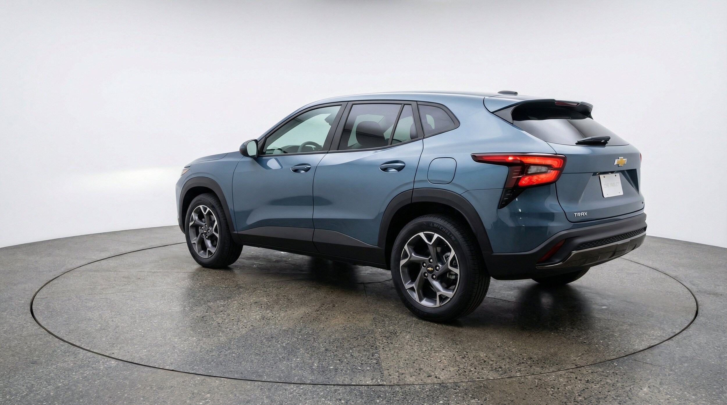 Thumbnail: 2025 Chevrolet Trax - 6
