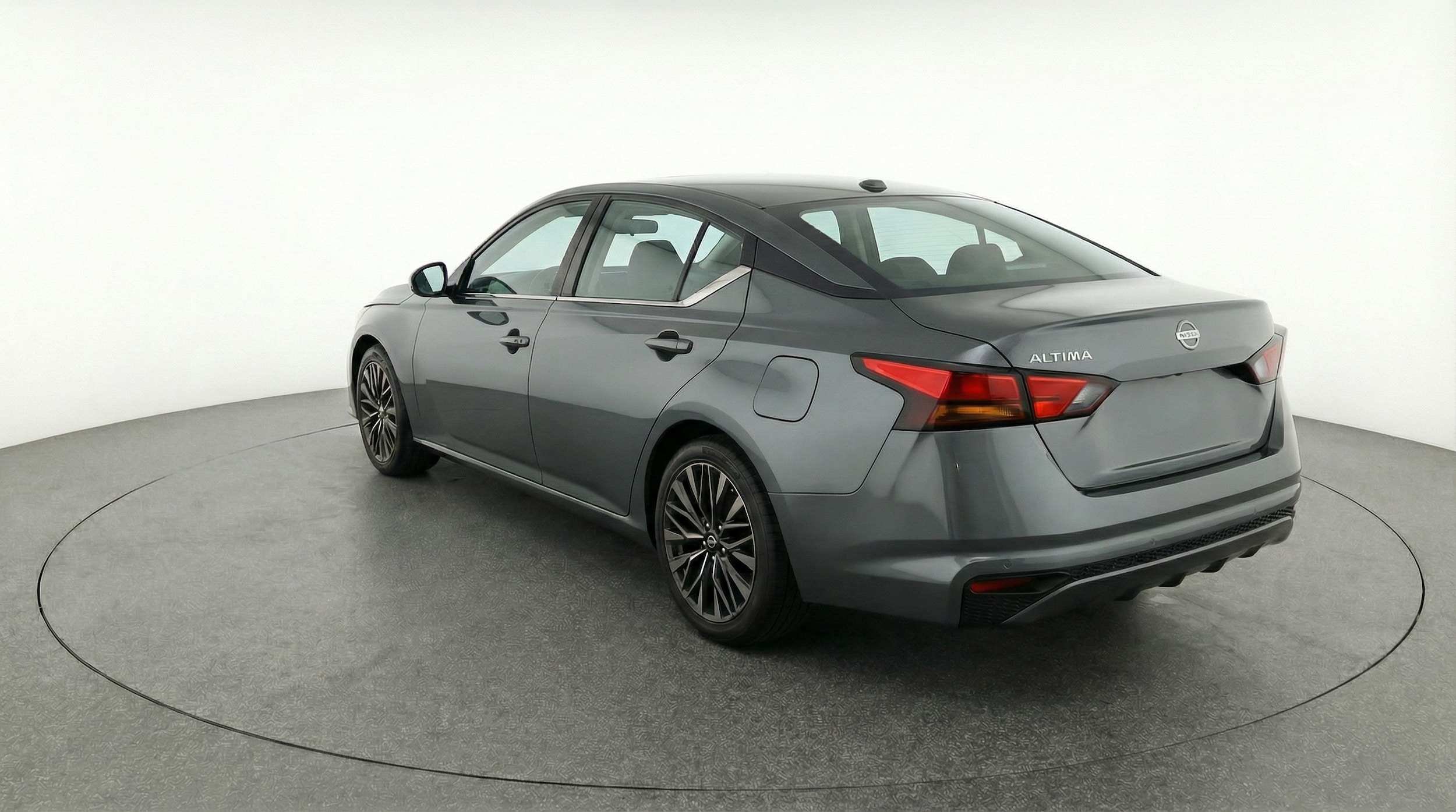 Thumbnail: 2025 Nissan Altima - 5