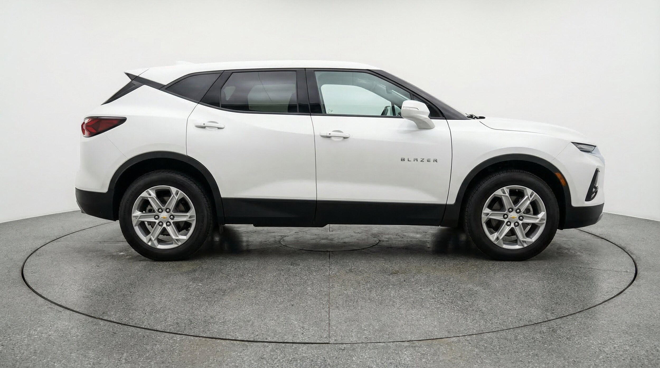 Thumbnail: 2025 Chevrolet Blazer - 10