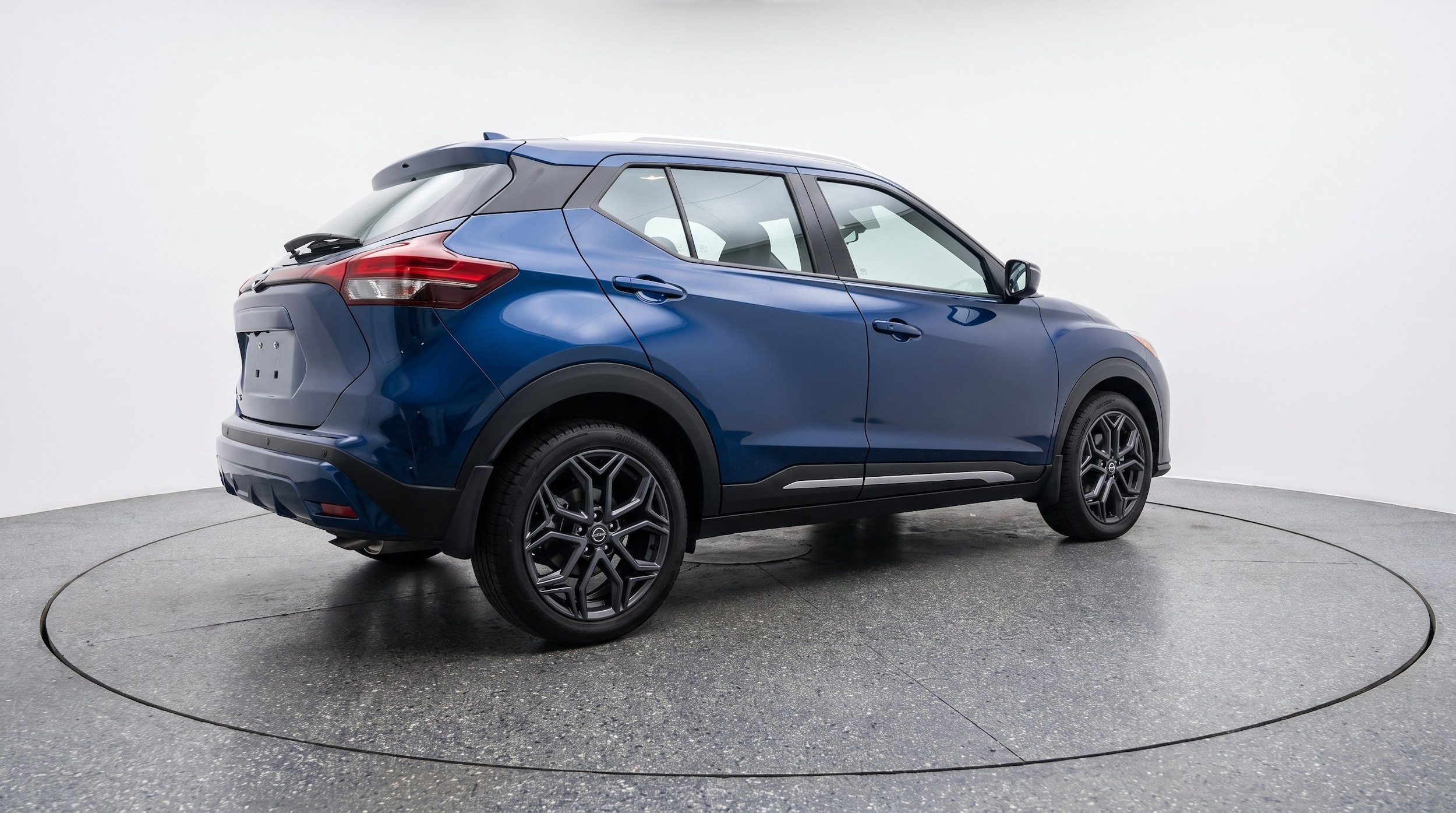 Thumbnail: 2026 Nissan Kicks - 9
