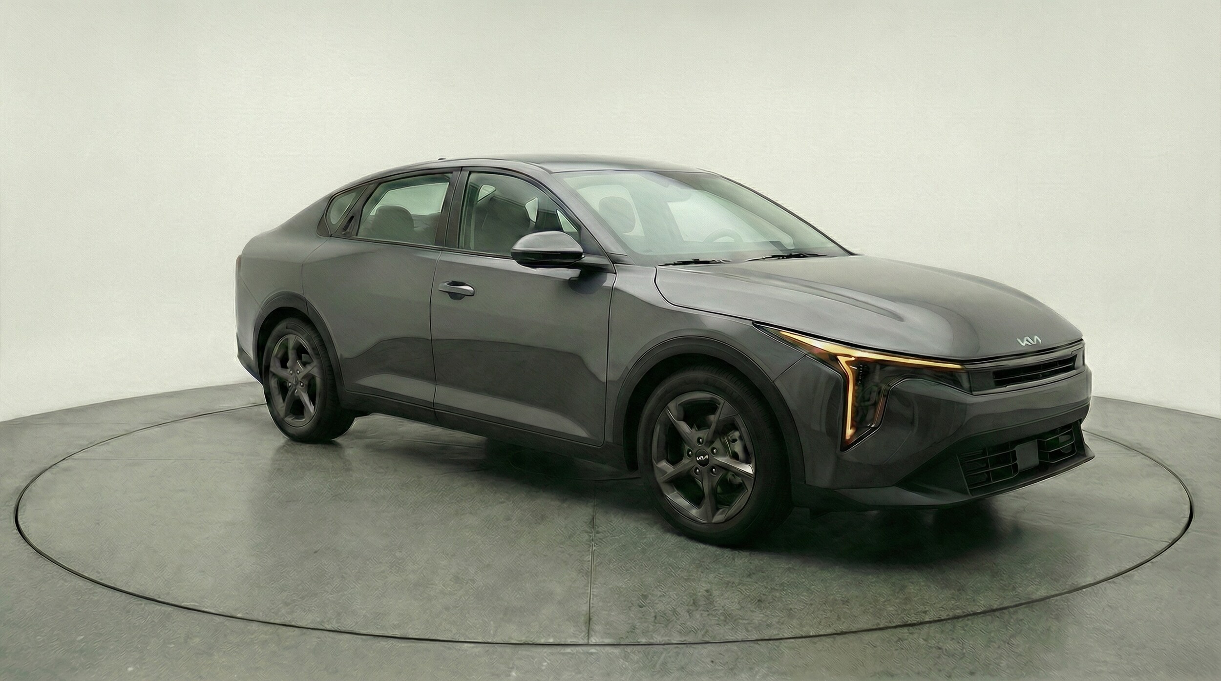 Thumbnail: 2025 Kia K4 - 1