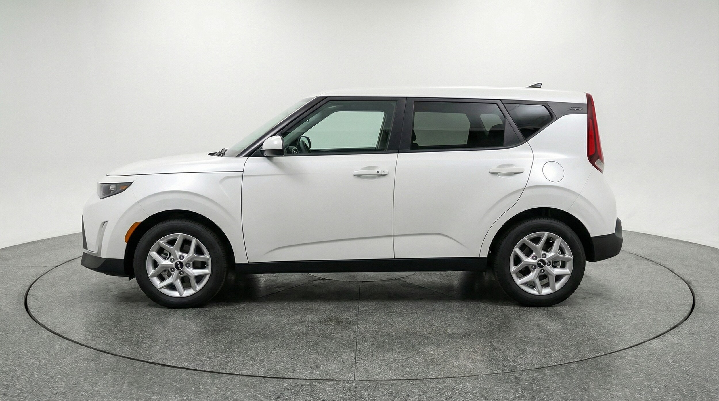 Thumbnail: 2025 Kia Soul - 4