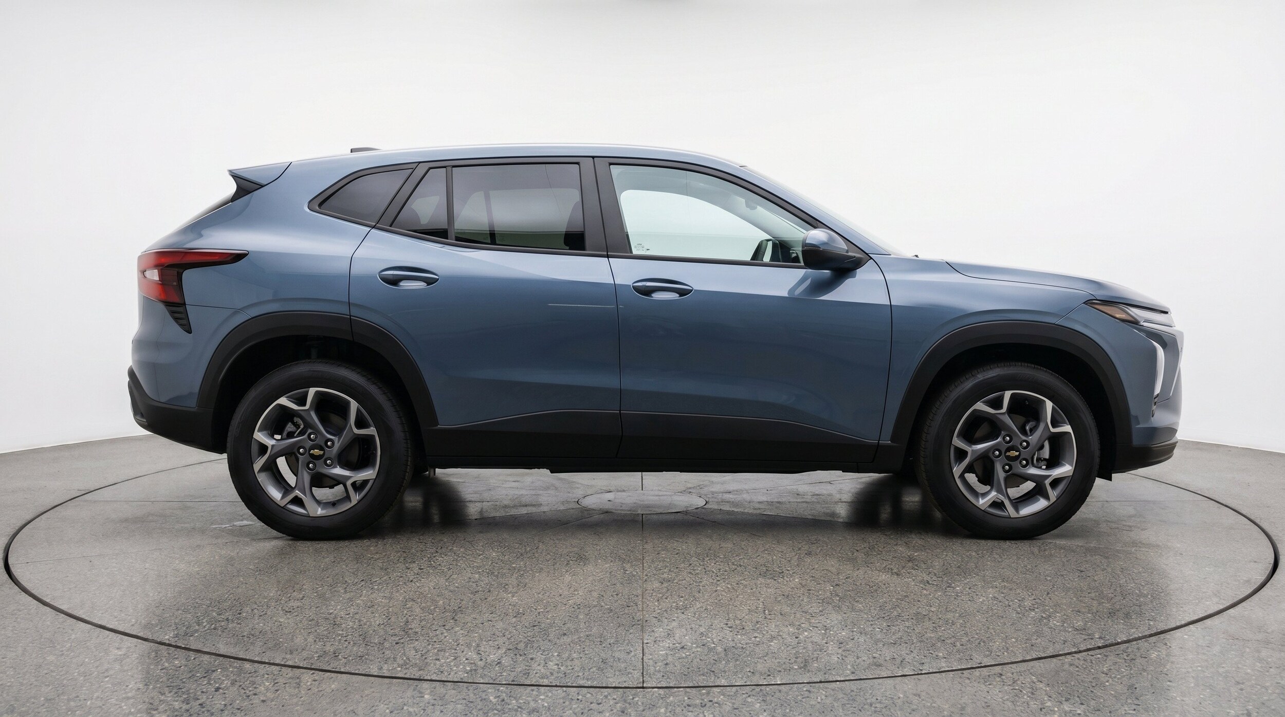 Thumbnail: 2025 Chevrolet Trax - 11