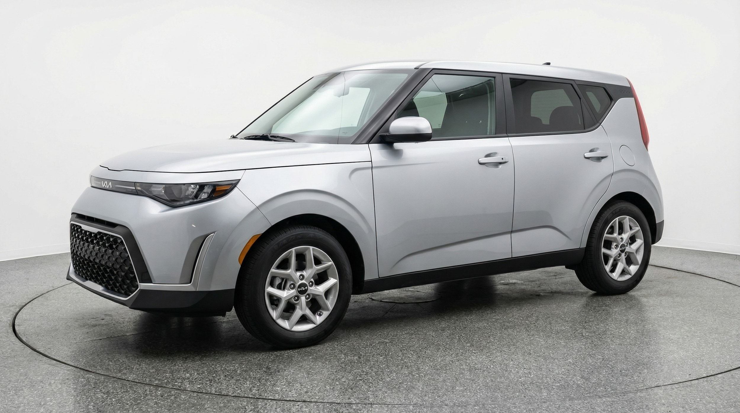 Thumbnail: 2025 Kia Soul - 3
