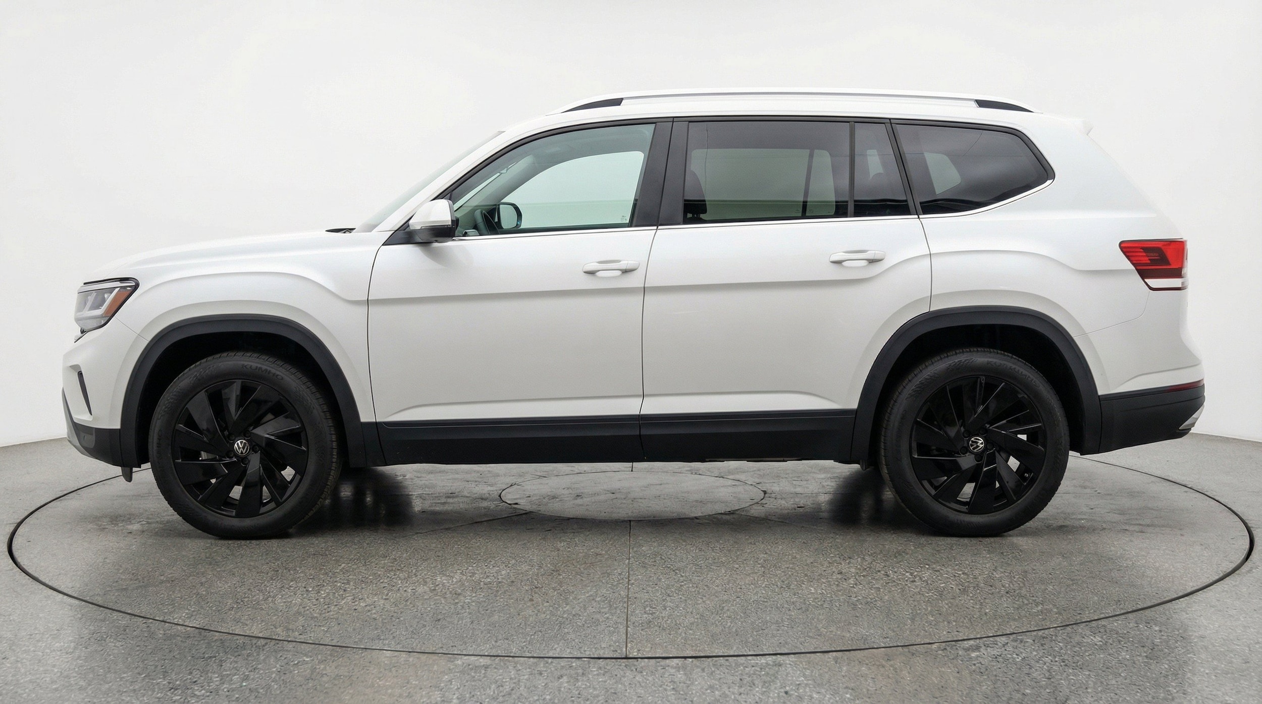 Thumbnail: 2026 Volkswagen Atlas - 5