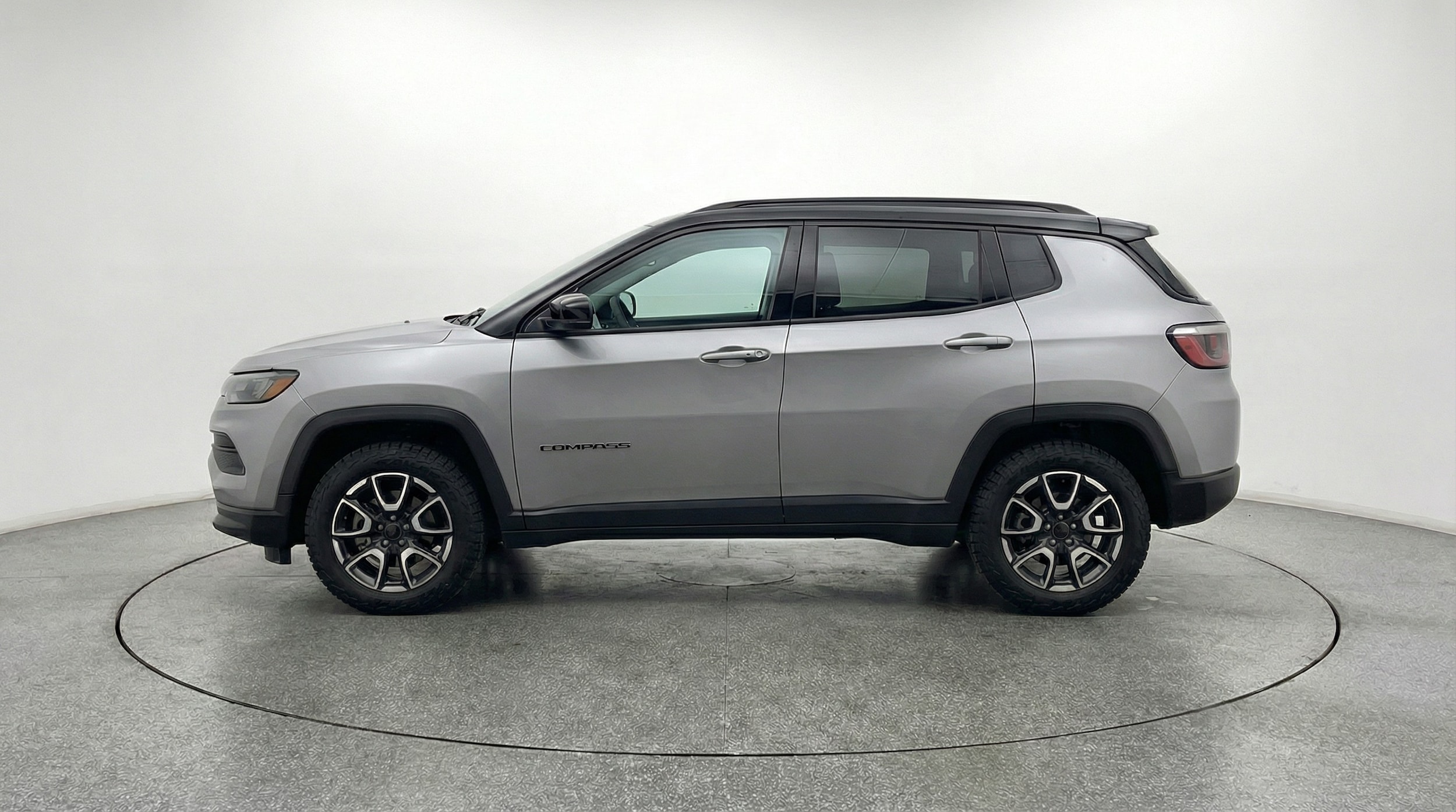 Thumbnail: 2025 Jeep Compass - 4