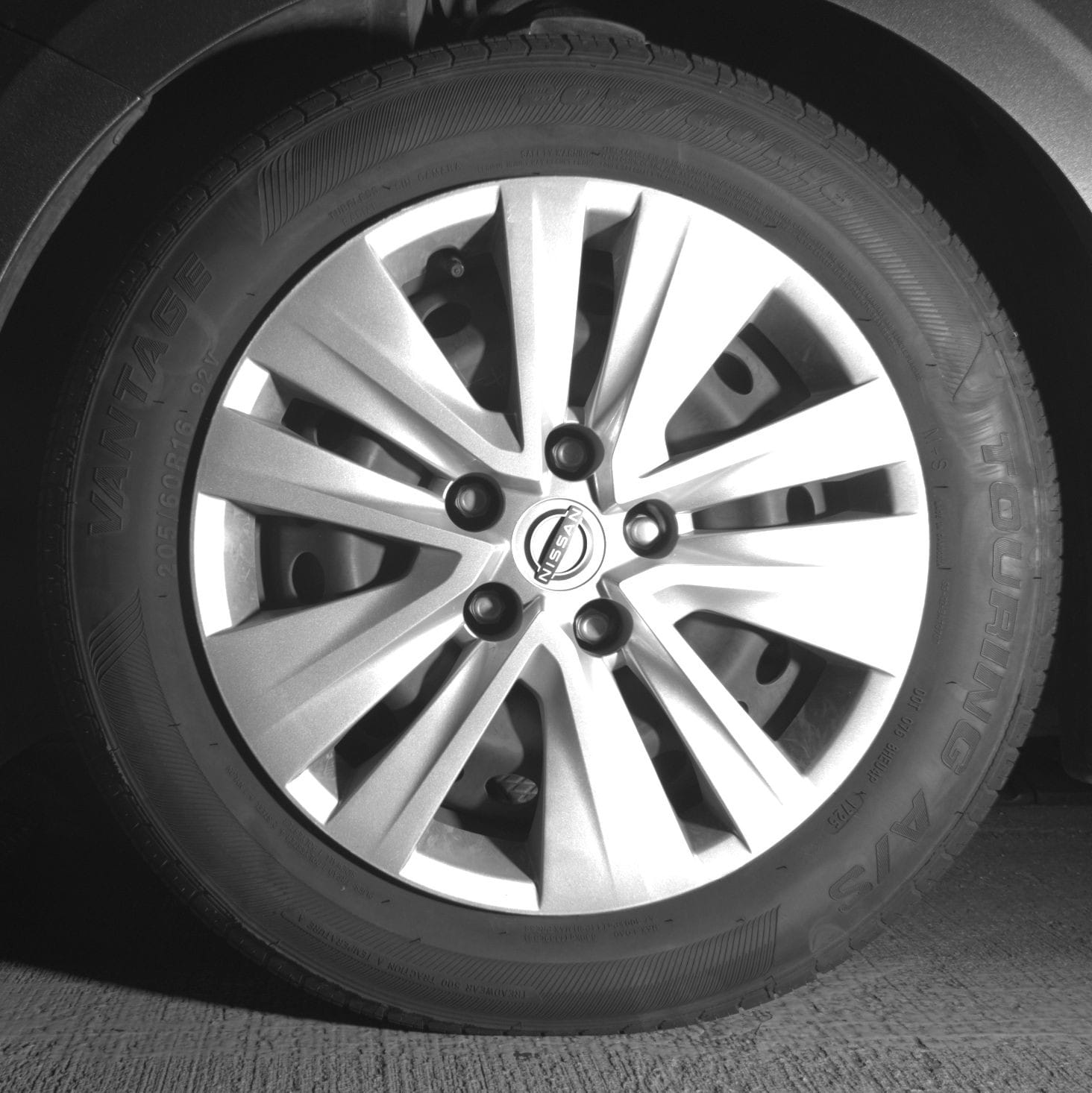 Thumbnail: 2025 Nissan Sentra - 9