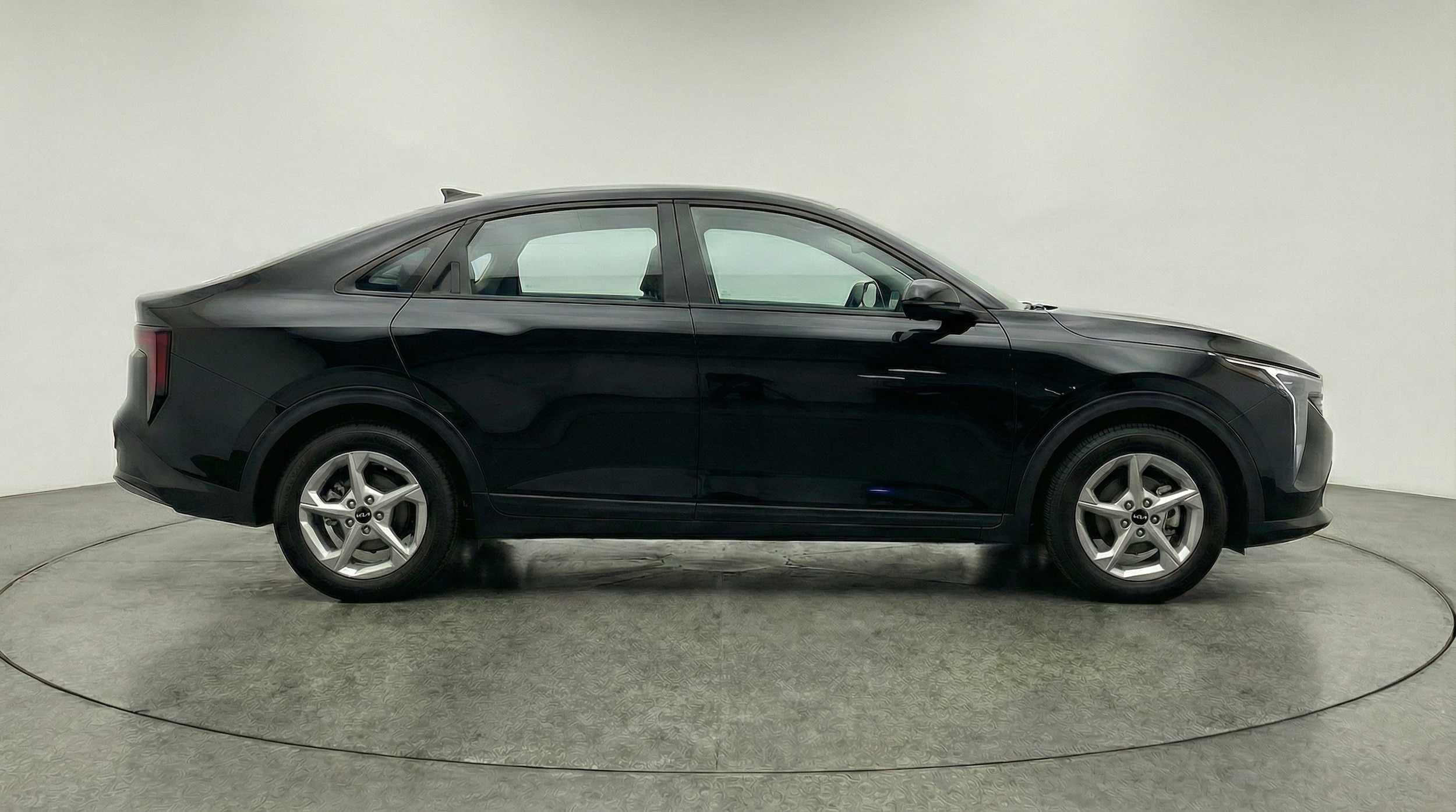 Thumbnail: 2025 Kia K4 - 8