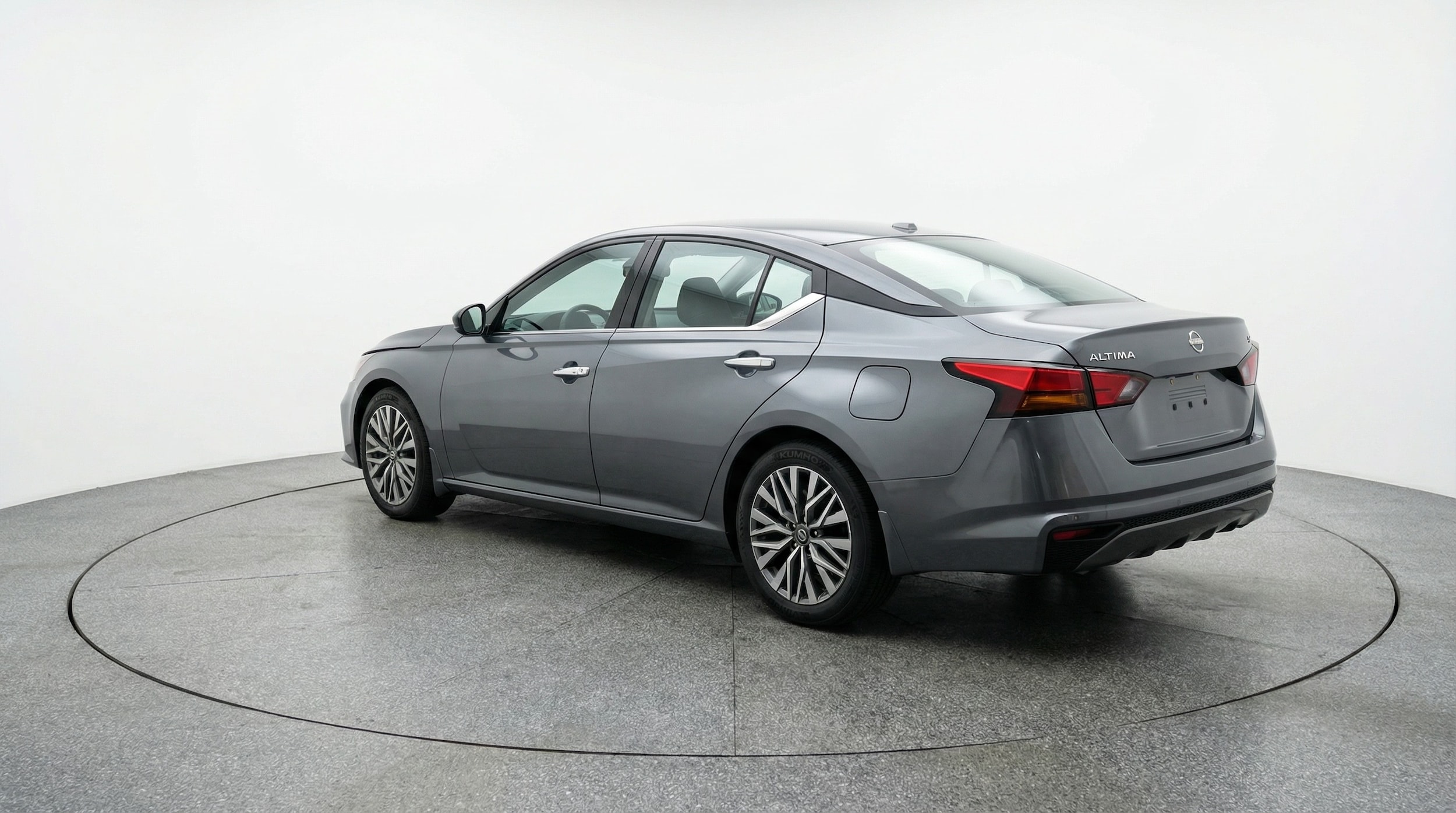 Thumbnail: 2025 Nissan Altima - 5