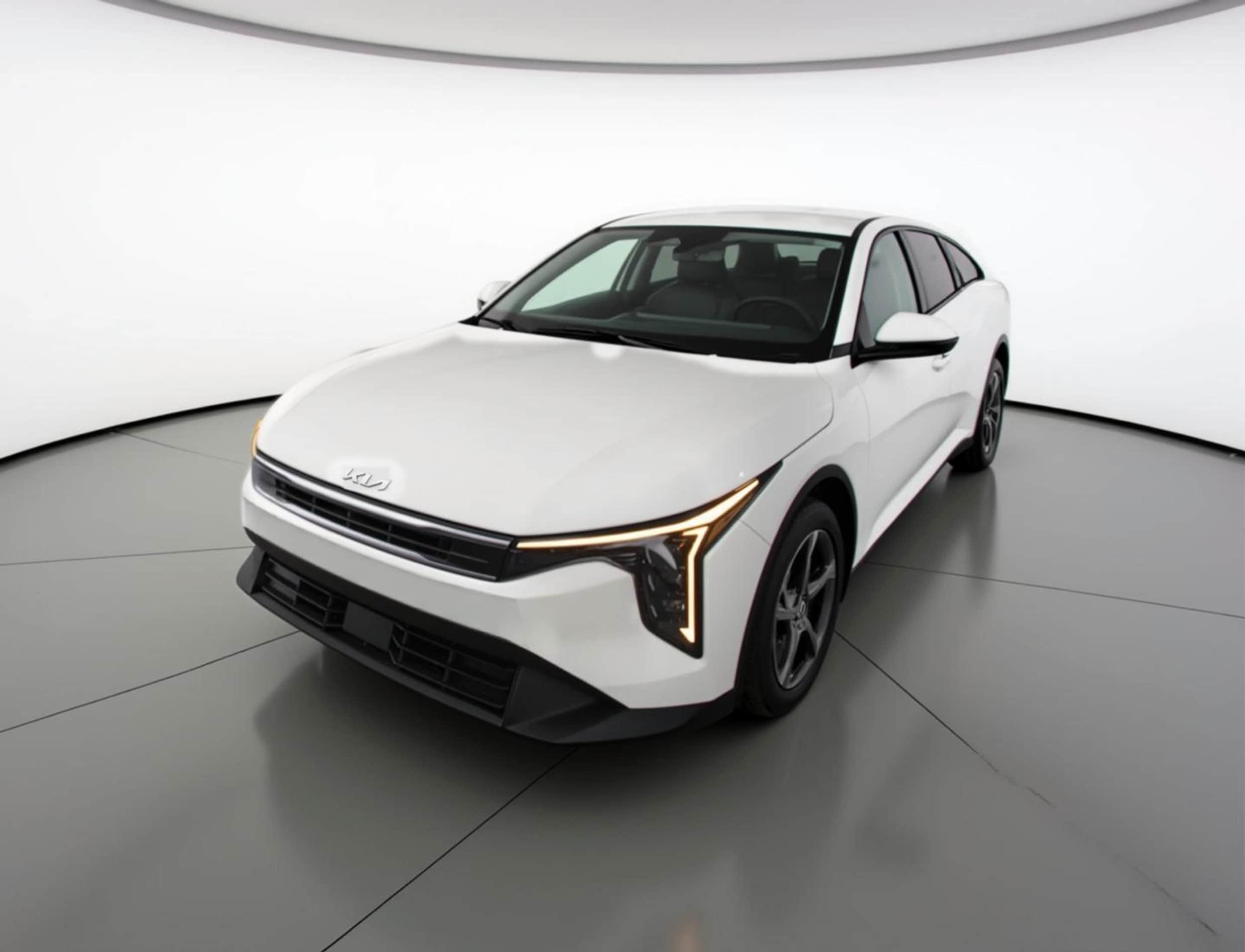 Thumbnail: 2025 Kia K4 - 3