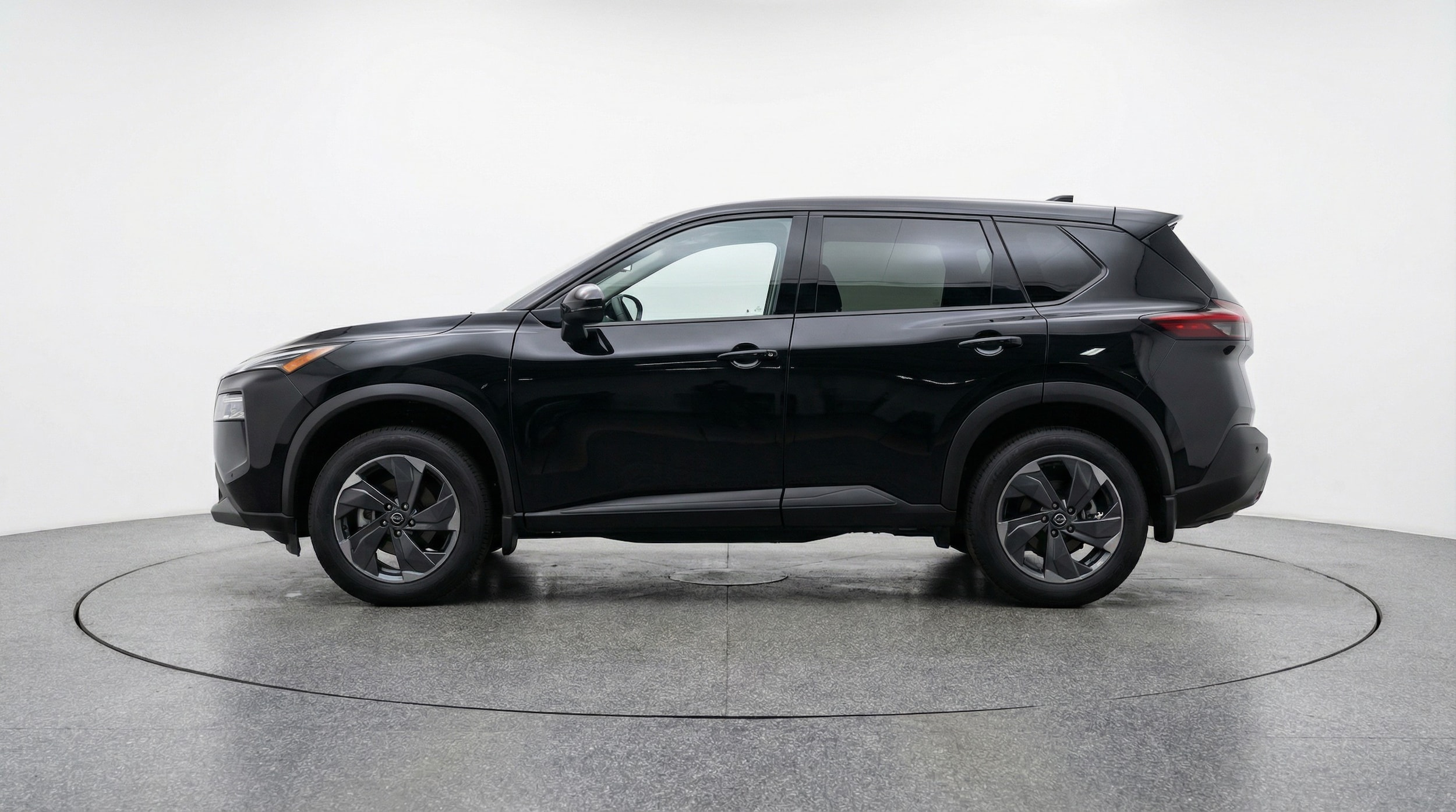 Thumbnail: 2025 Nissan Rogue - 4