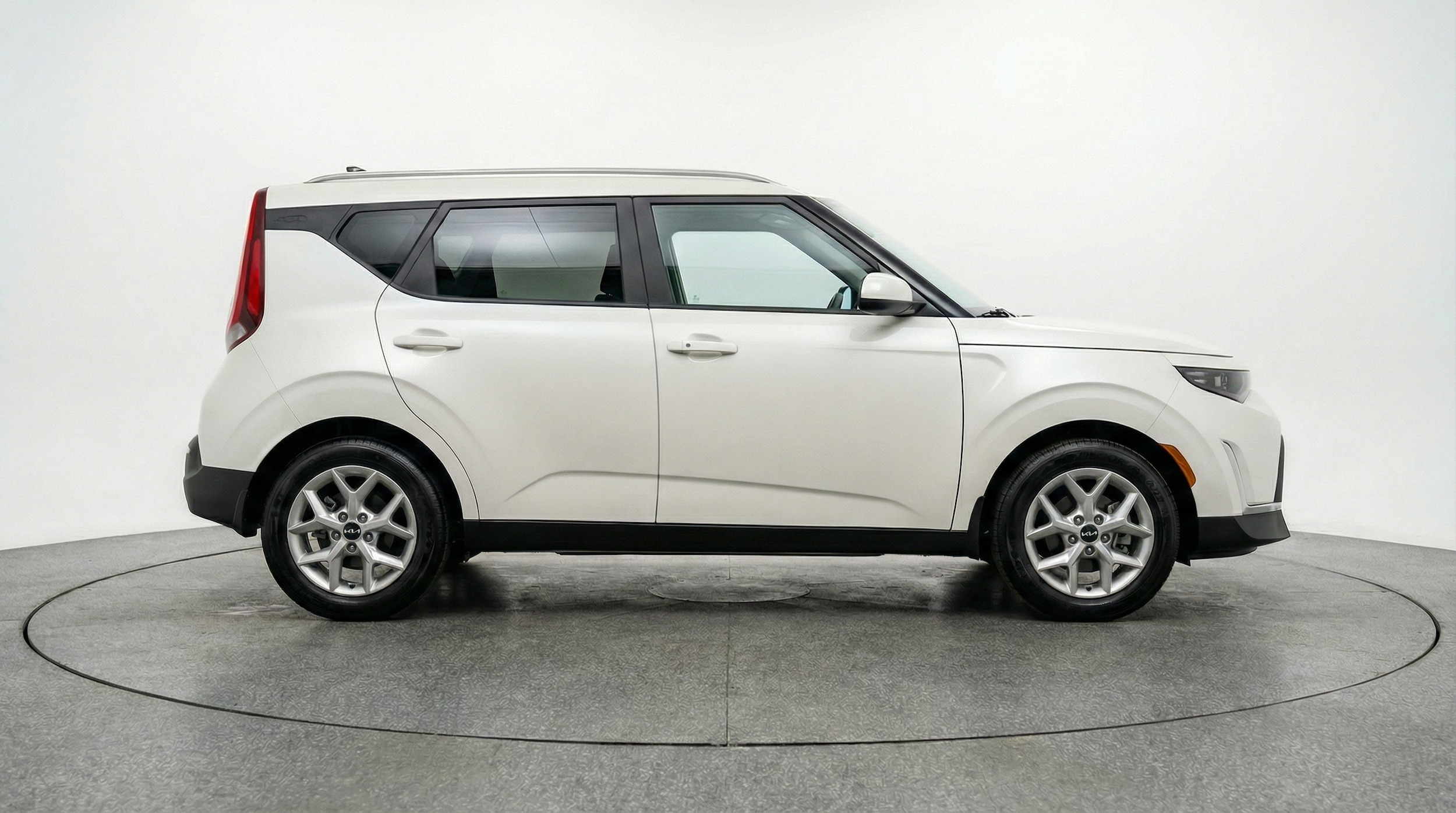 Thumbnail: 2025 Kia Soul - 8