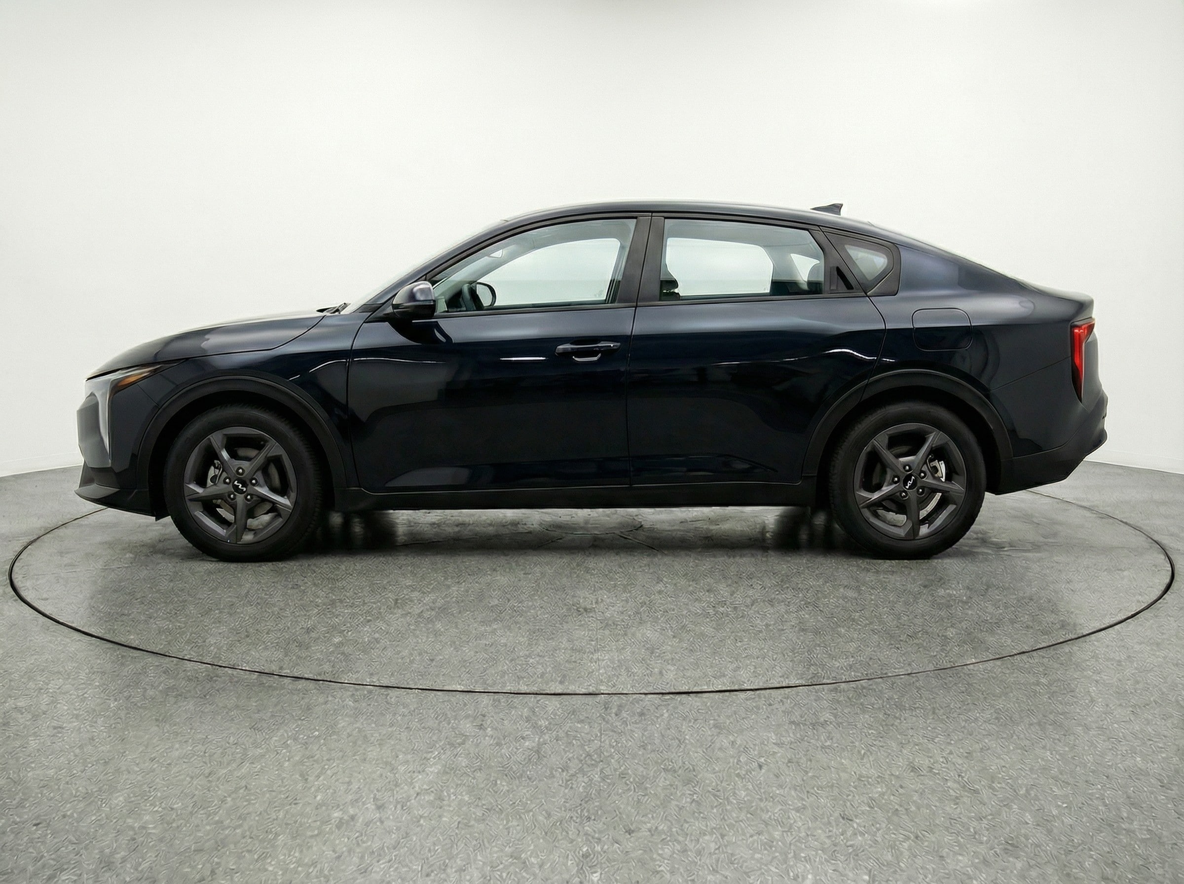 Thumbnail: 2025 Kia K4 - 4