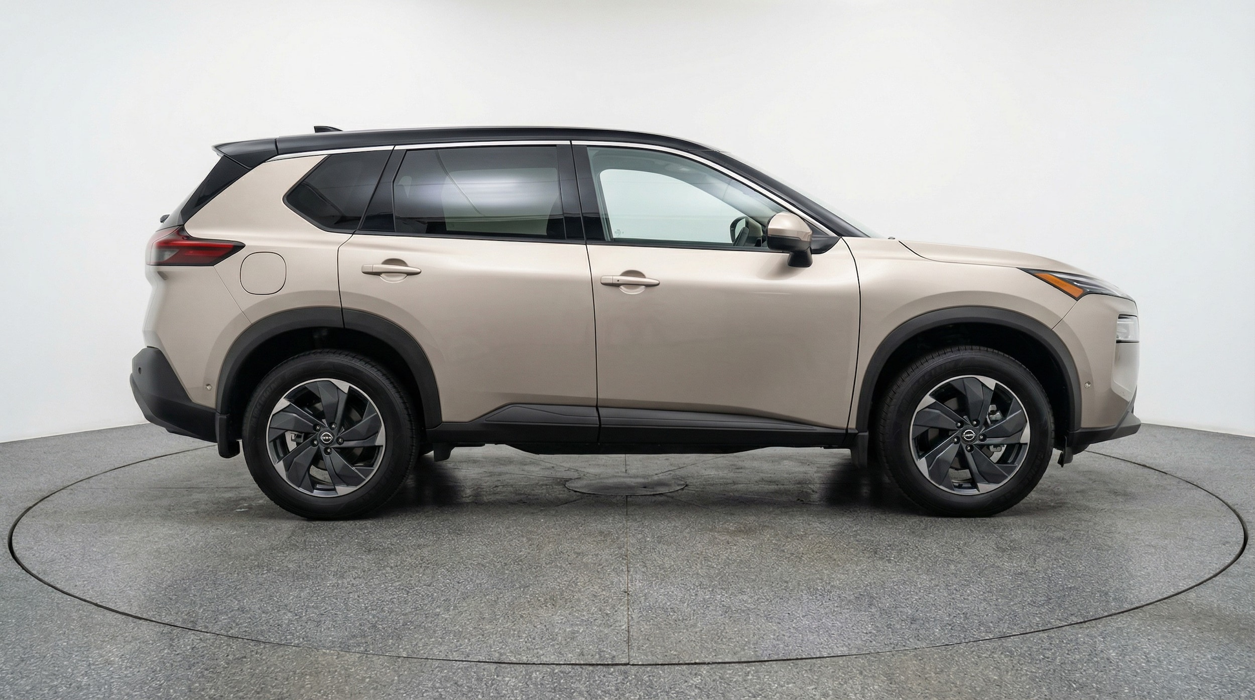 Thumbnail: 2025 Nissan Rogue - 8