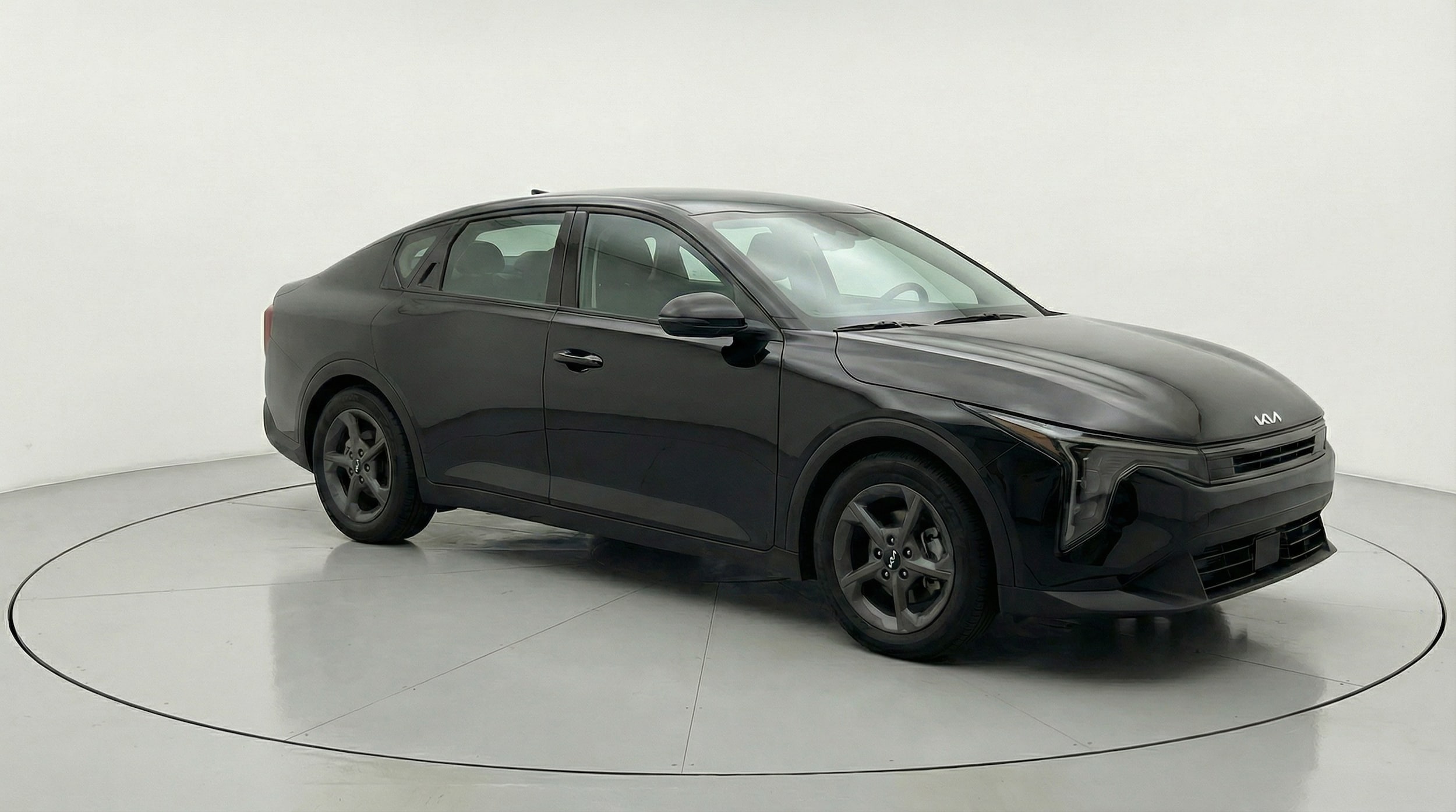 Thumbnail: 2025 Kia K4 - 1