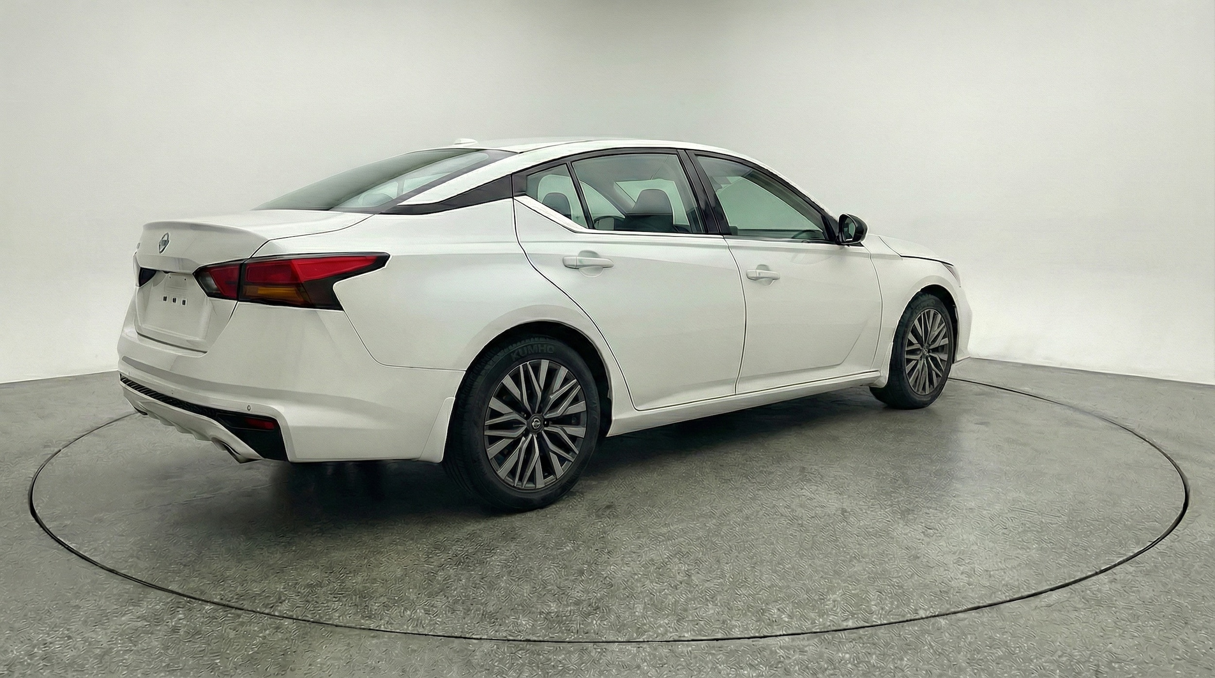 Thumbnail: 2025 Nissan Altima - 7