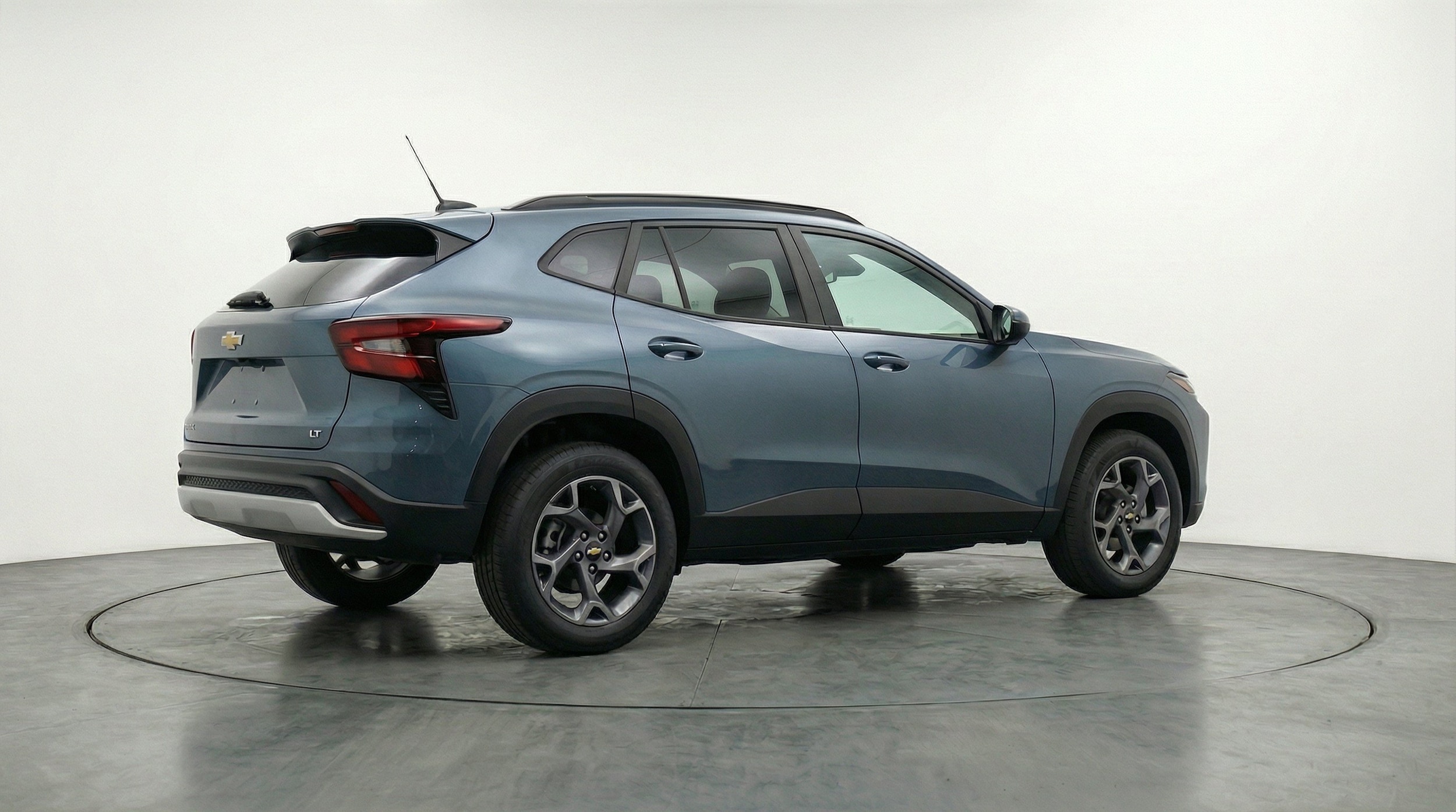 Thumbnail: 2025 Chevrolet Trax - 9