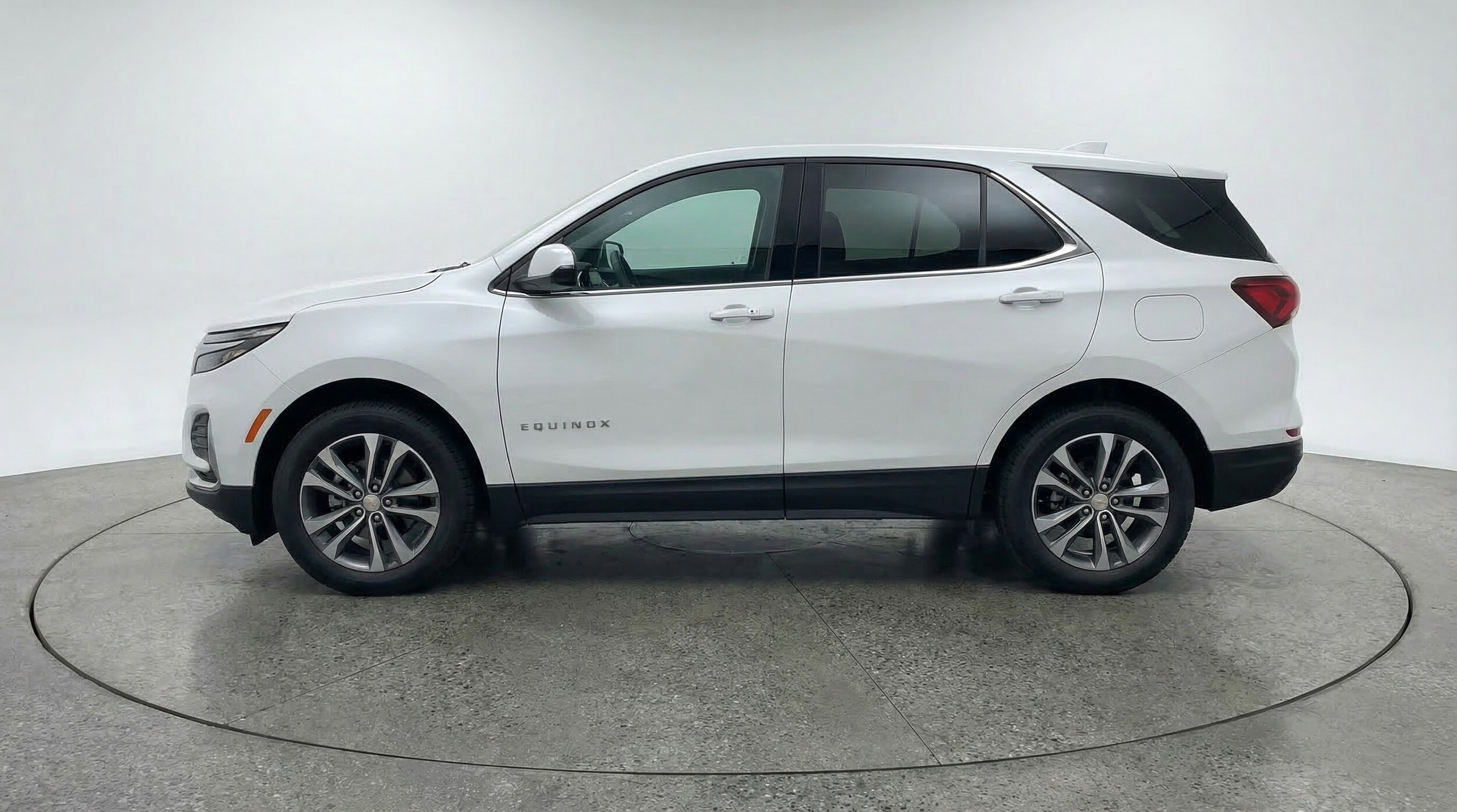 Thumbnail: 2025 Chevrolet Equinox - 4