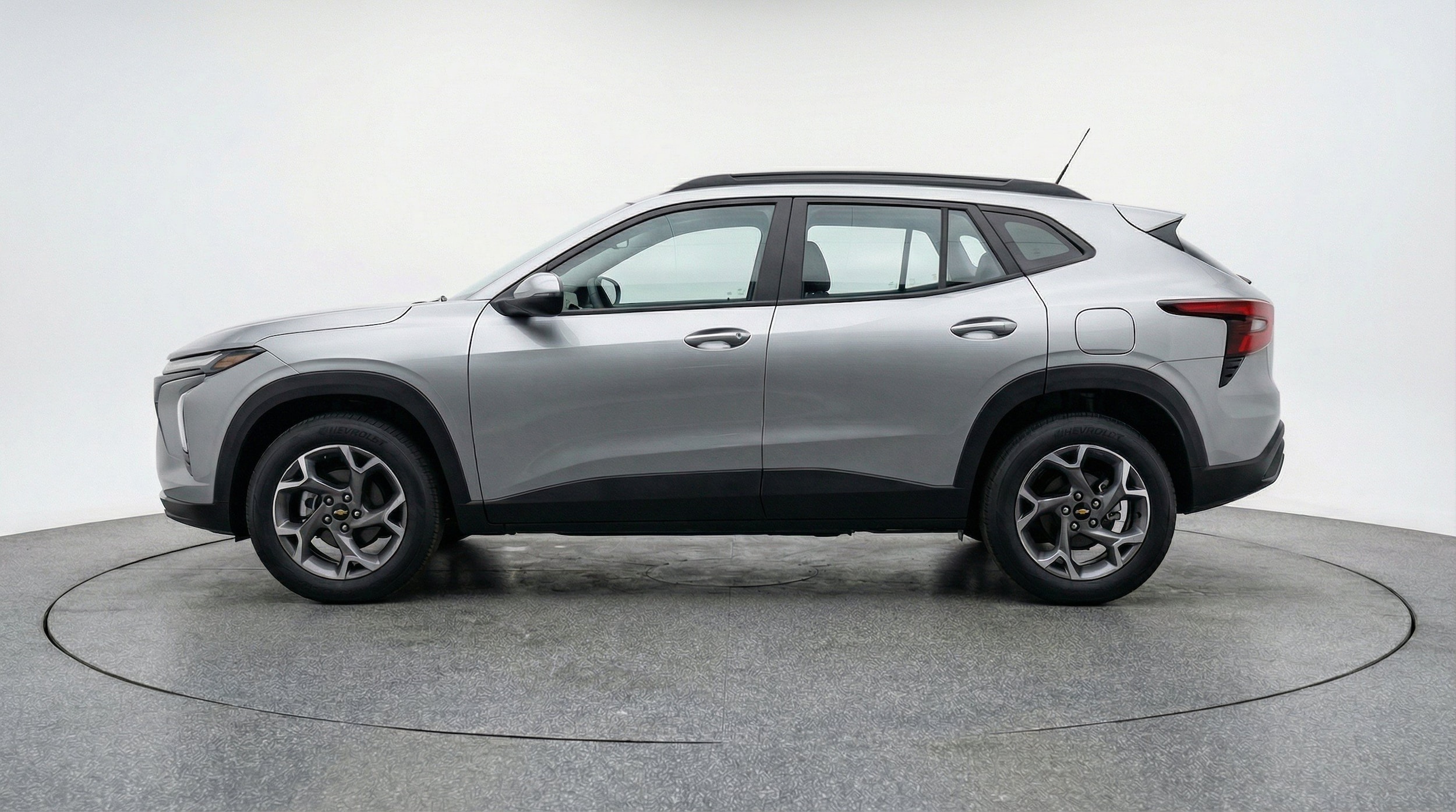 Thumbnail: 2025 Chevrolet Trax - 5