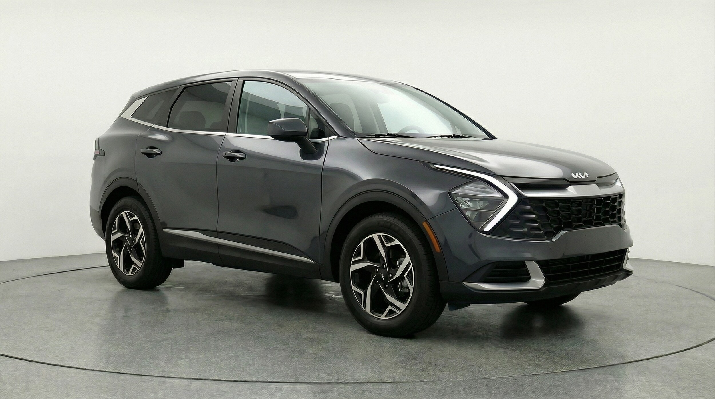Thumbnail: 2025 Kia Sportage - 1