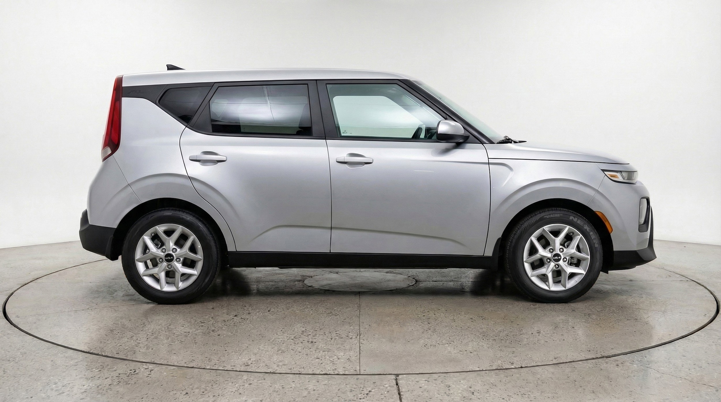 Thumbnail: 2025 Kia Soul - 11