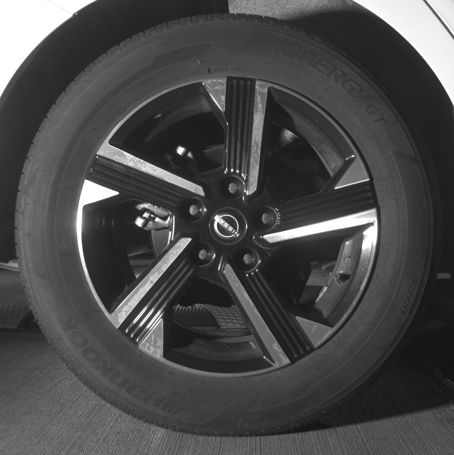 Thumbnail: 2025 Nissan Sentra - 12