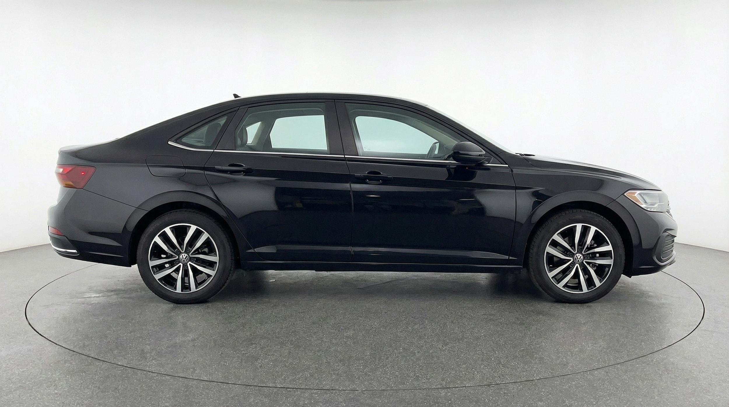 Thumbnail: 2025 Volkswagen Jetta - 8