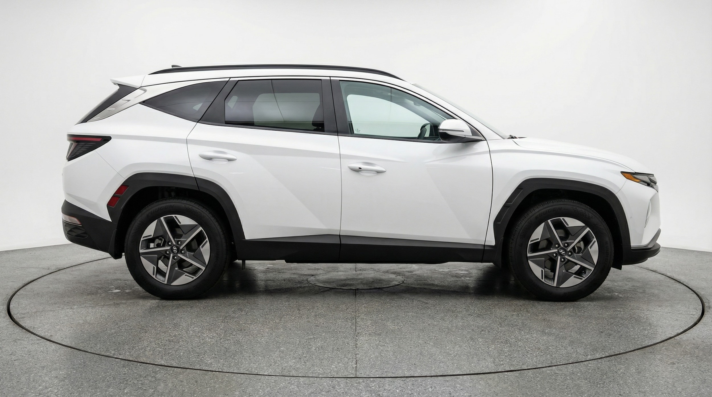 Thumbnail: 2025 Hyundai Tucson - 8