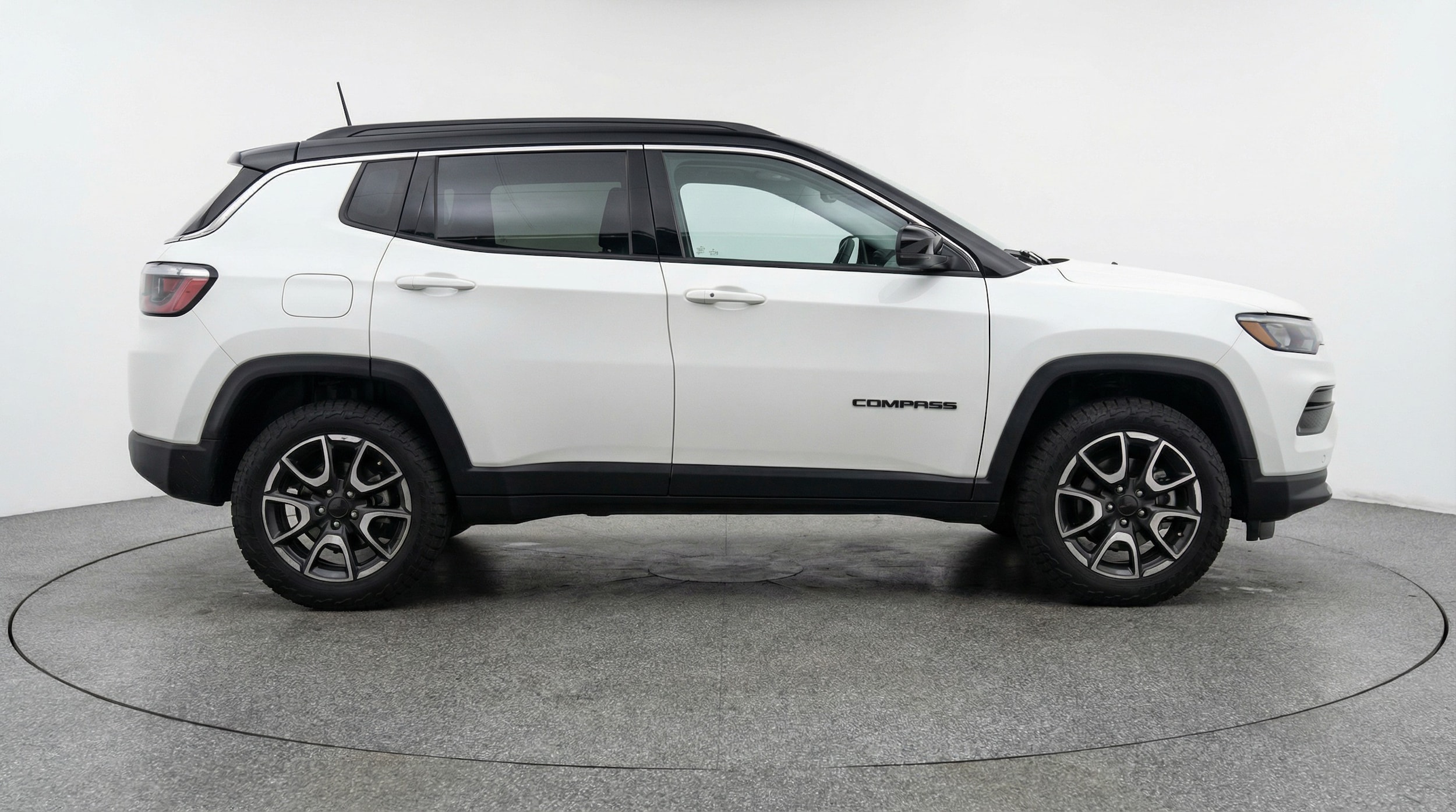 Thumbnail: 2025 Jeep Compass - 8