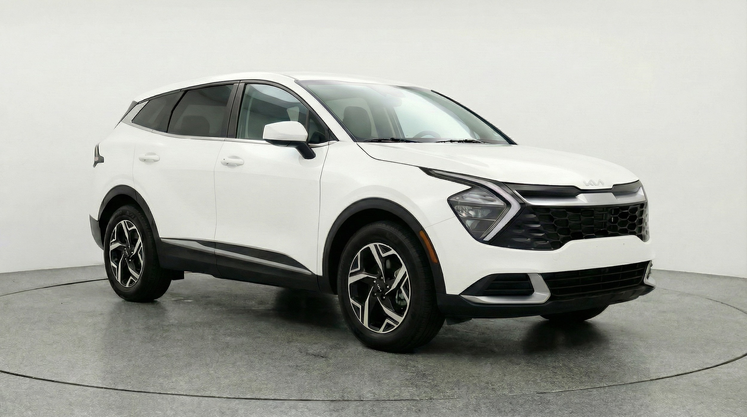 Thumbnail: 2025 Kia Sportage - 1