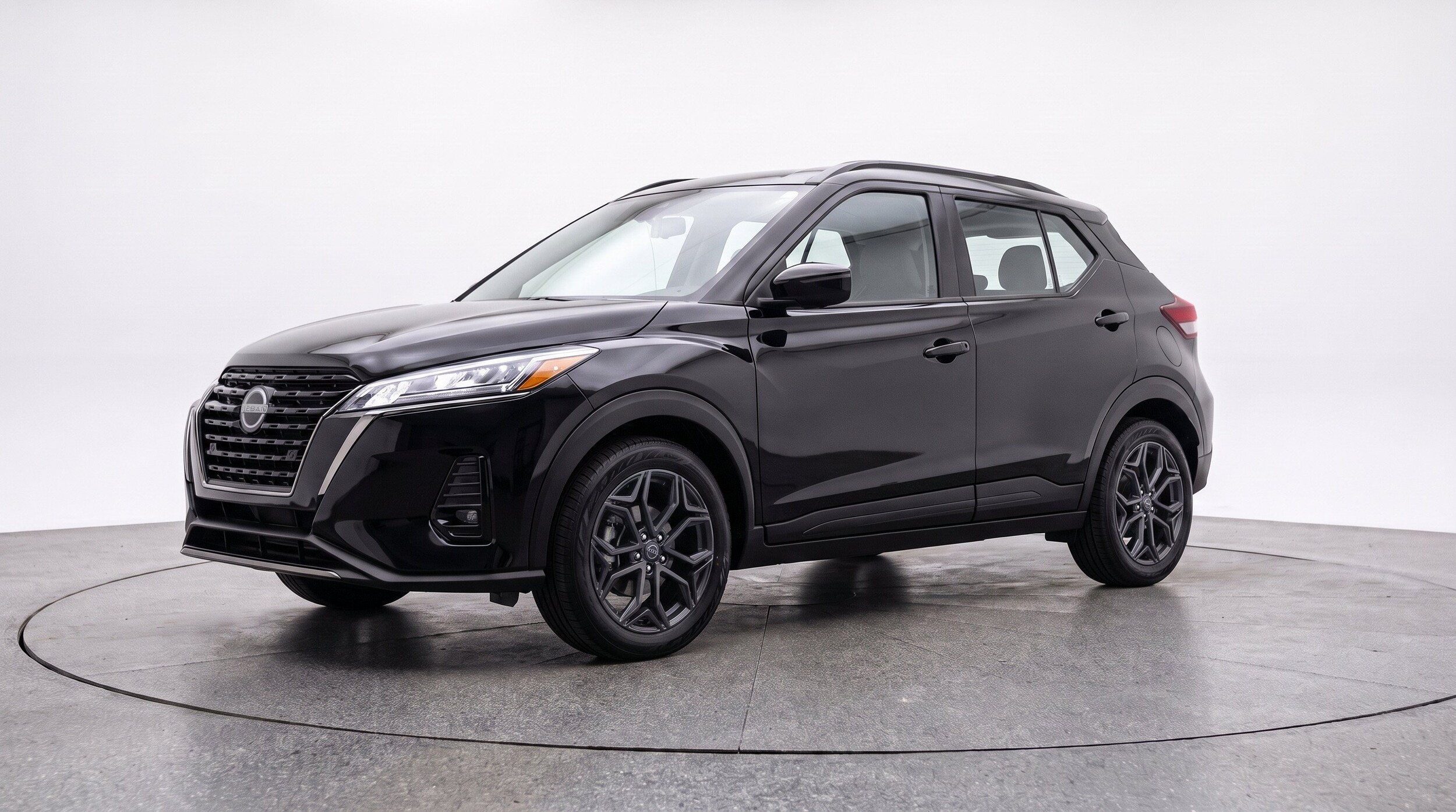 Thumbnail: 2026 Nissan Kicks - 3