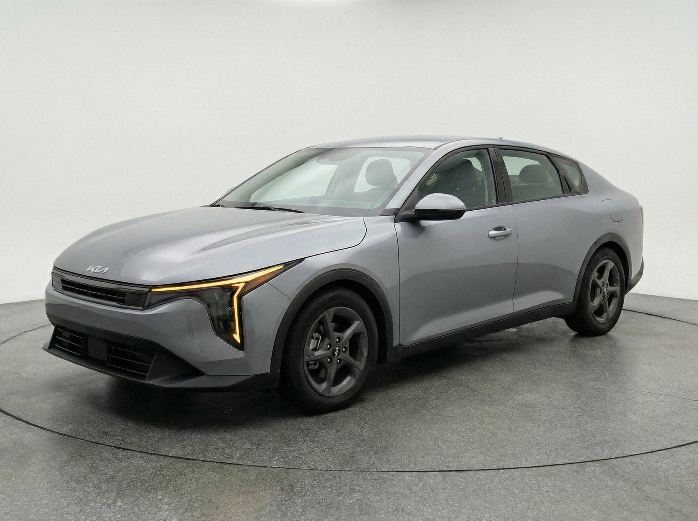 Thumbnail: 2025 Kia K4 - 3