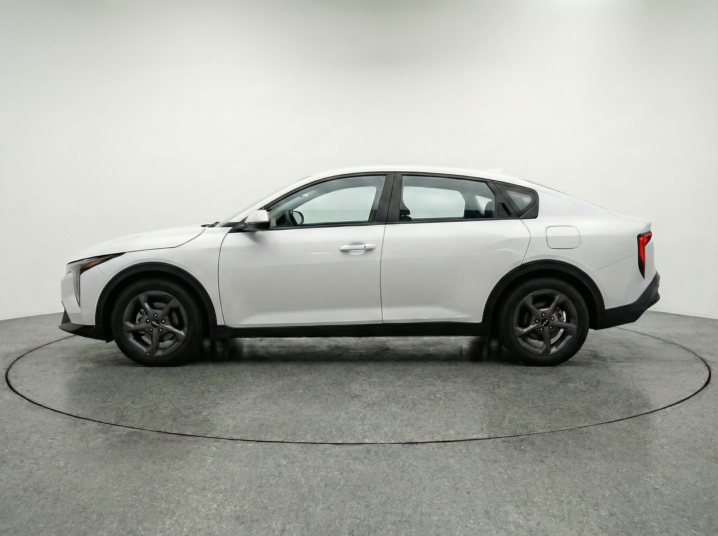 Thumbnail: 2025 Kia K4 - 4