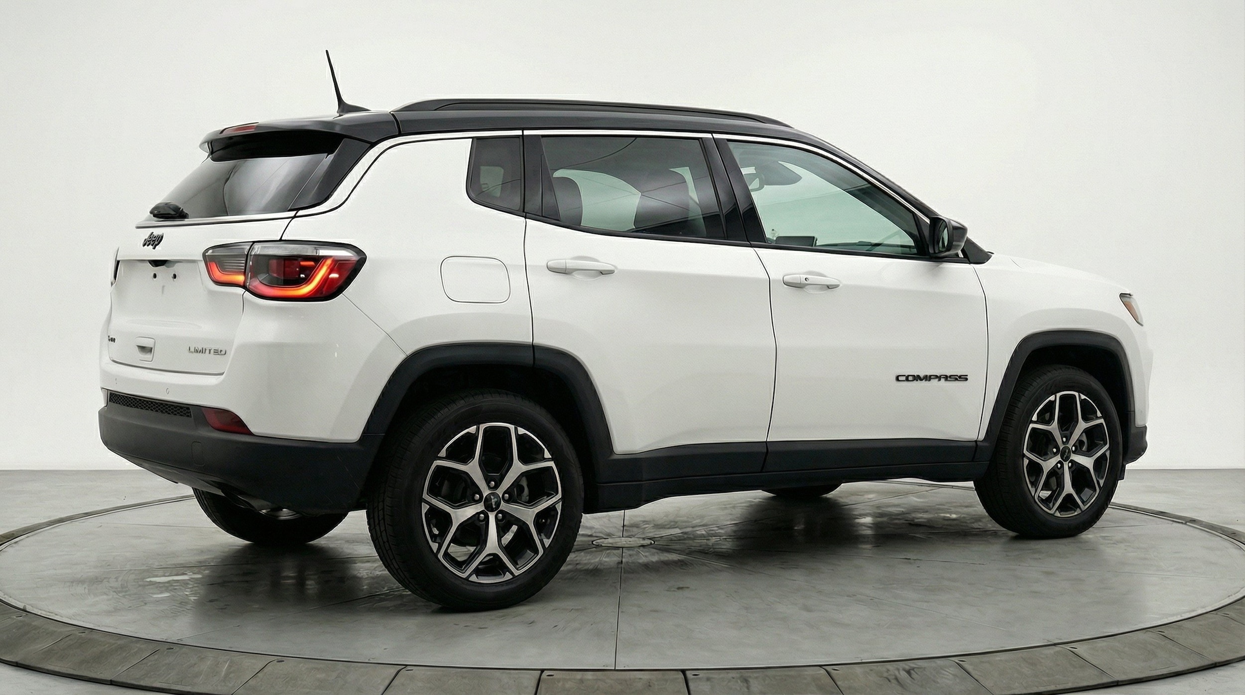Thumbnail: 2025 Jeep Compass - 9
