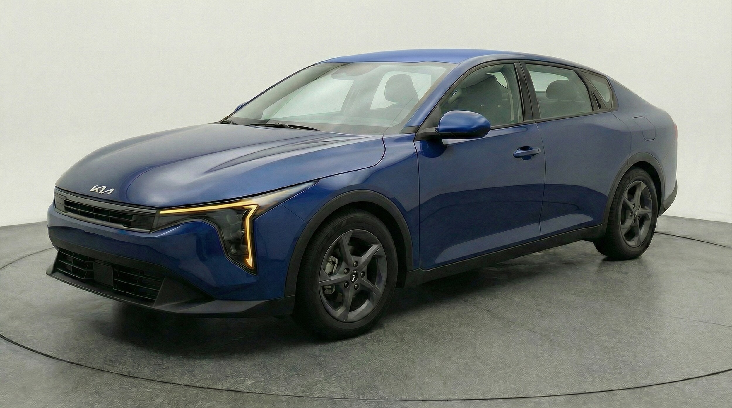 Thumbnail: 2025 Kia K4 - 3