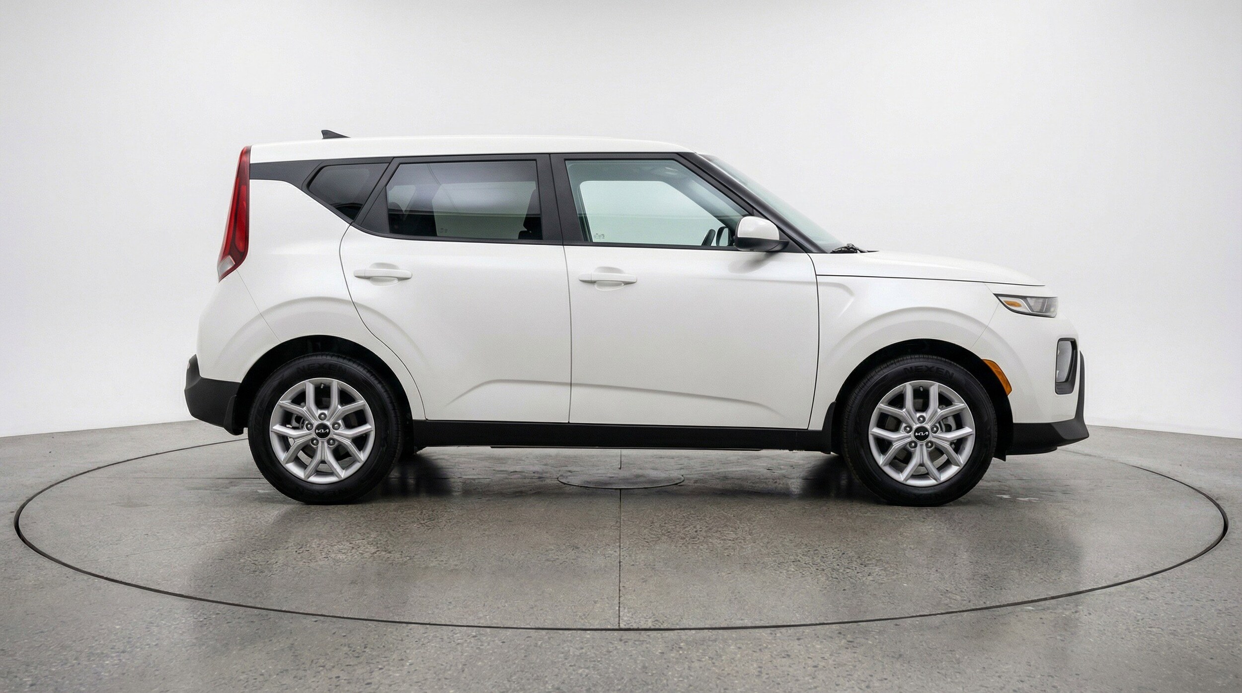 Thumbnail: 2025 Kia Soul - 11