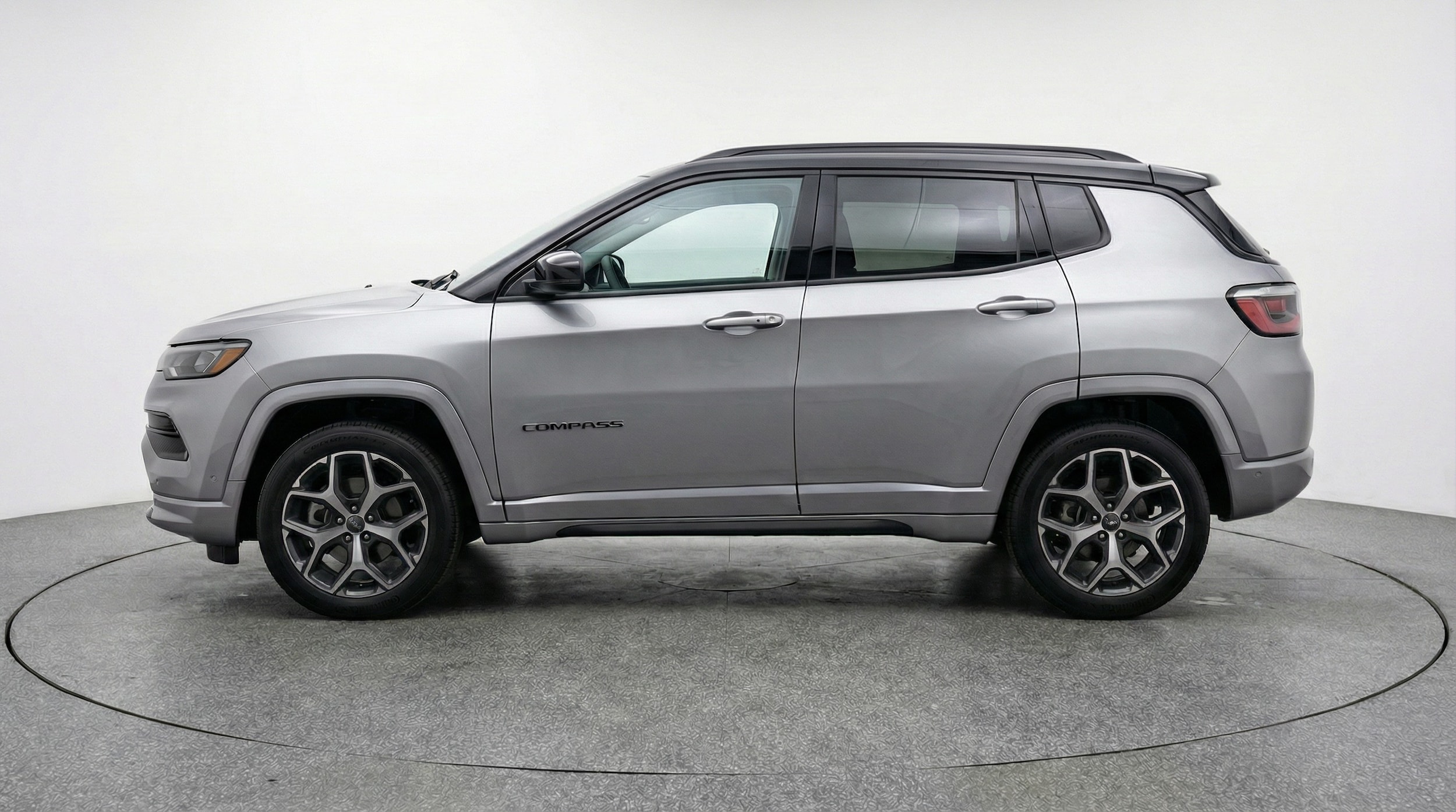 Thumbnail: 2025 Jeep Compass - 4