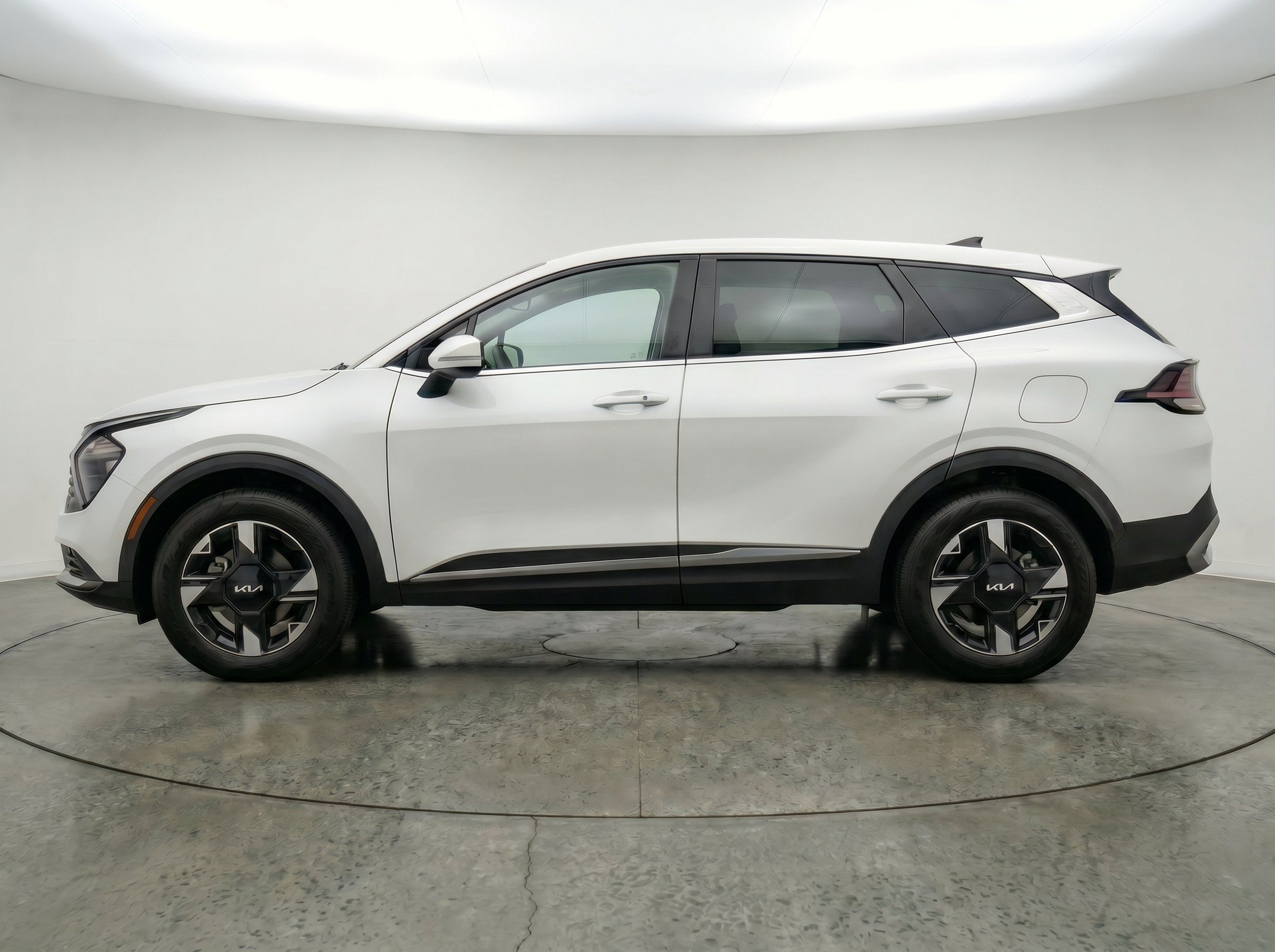 Thumbnail: 2026 Kia Sportage - 5