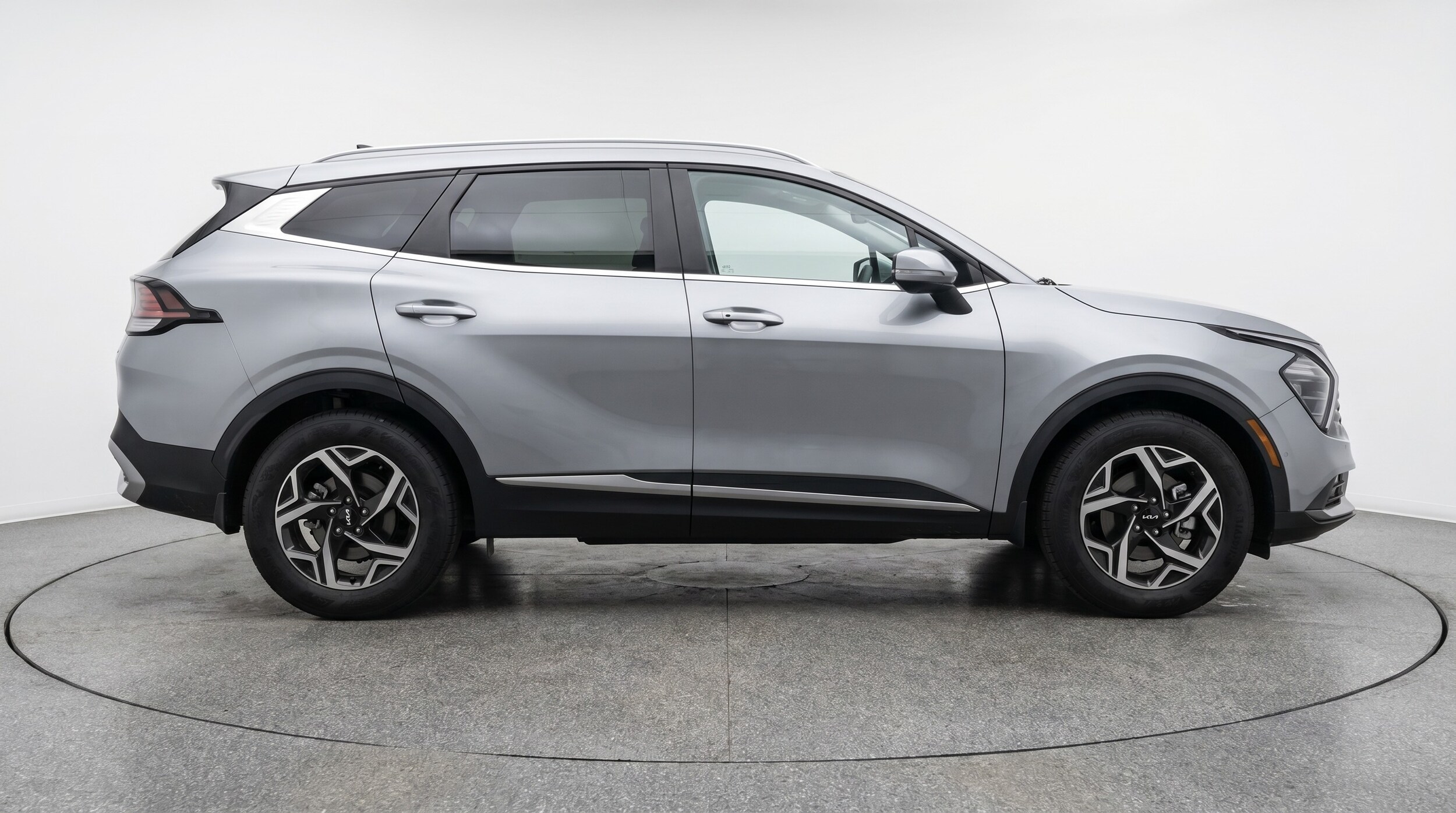 Thumbnail: 2025 Kia Sportage - 8