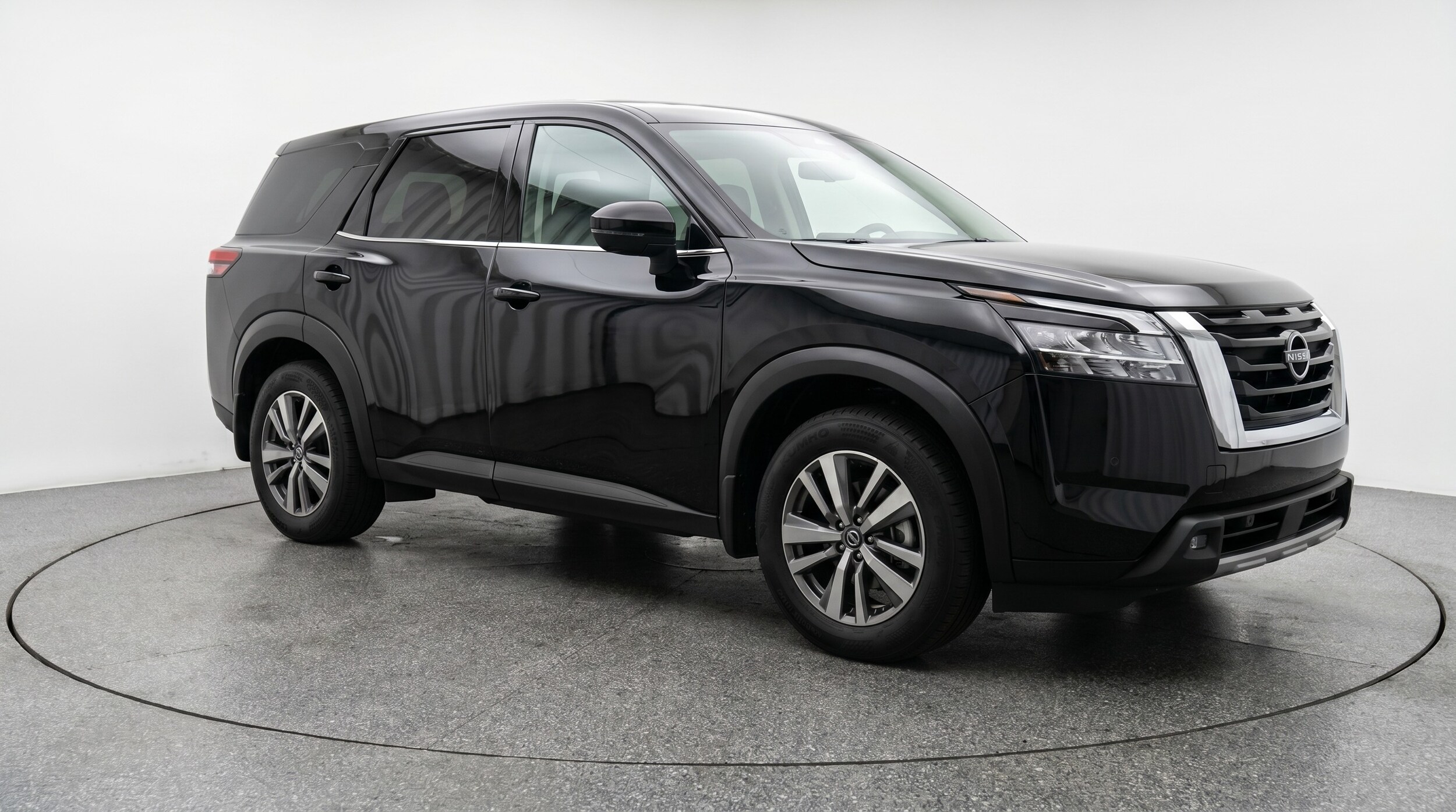 Thumbnail: 2025 Nissan Pathfinder - 1