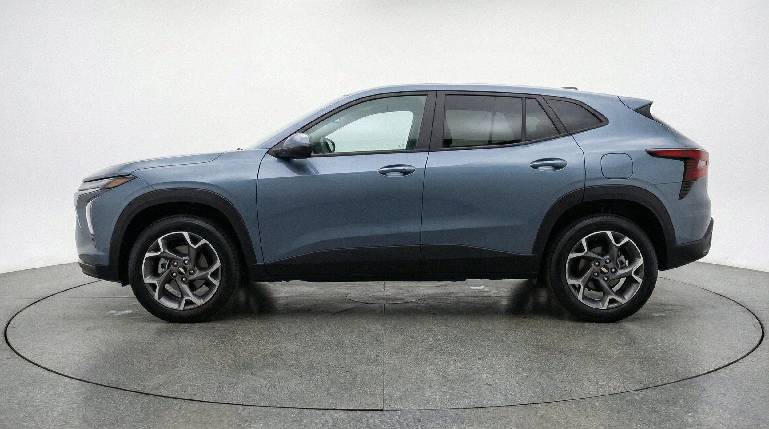 Thumbnail: 2025 Chevrolet Trax - 11
