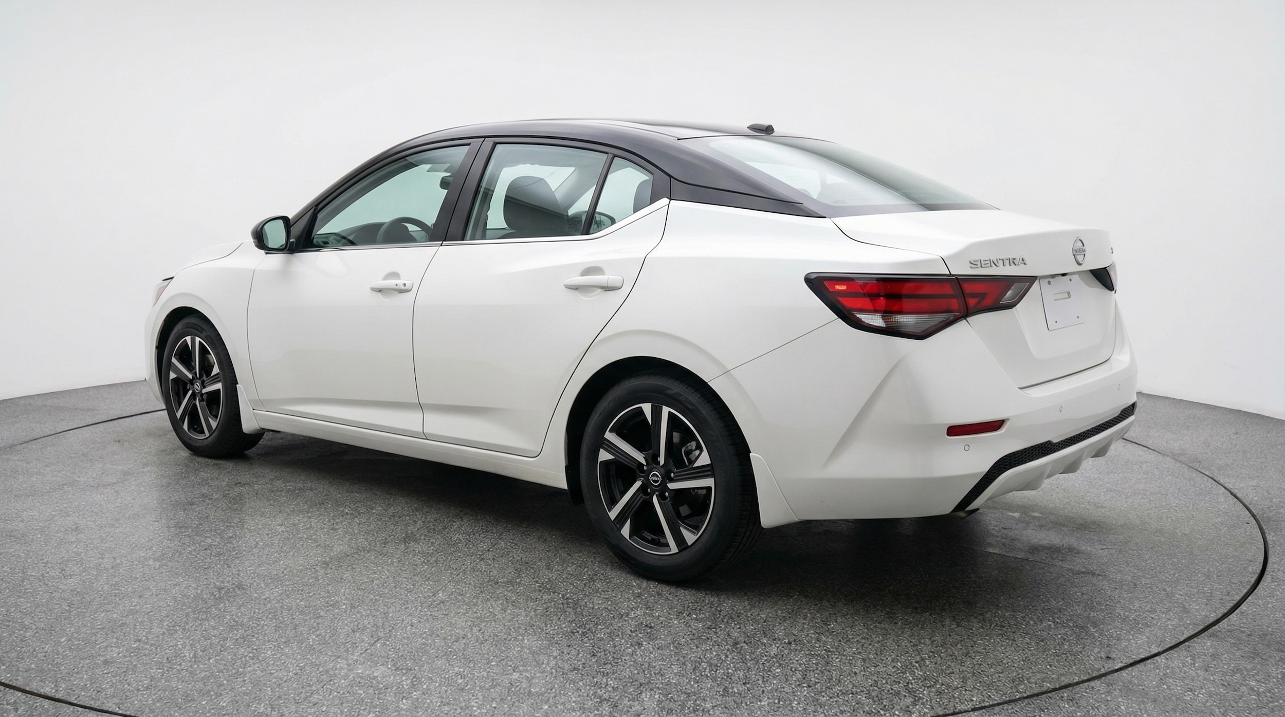 Thumbnail: 2025 Nissan Sentra - 5