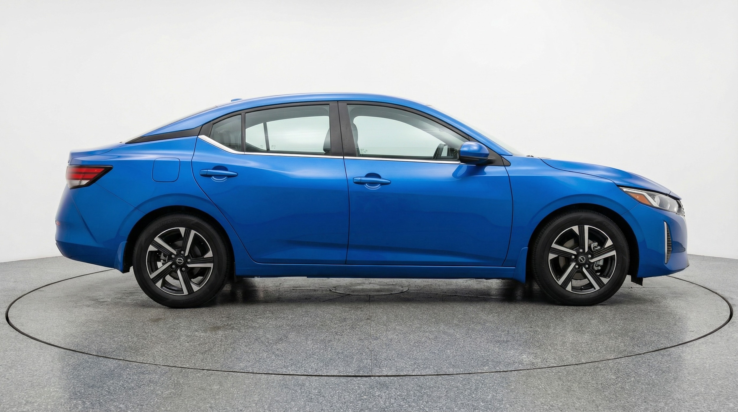 Thumbnail: 2025 Nissan Sentra - 8