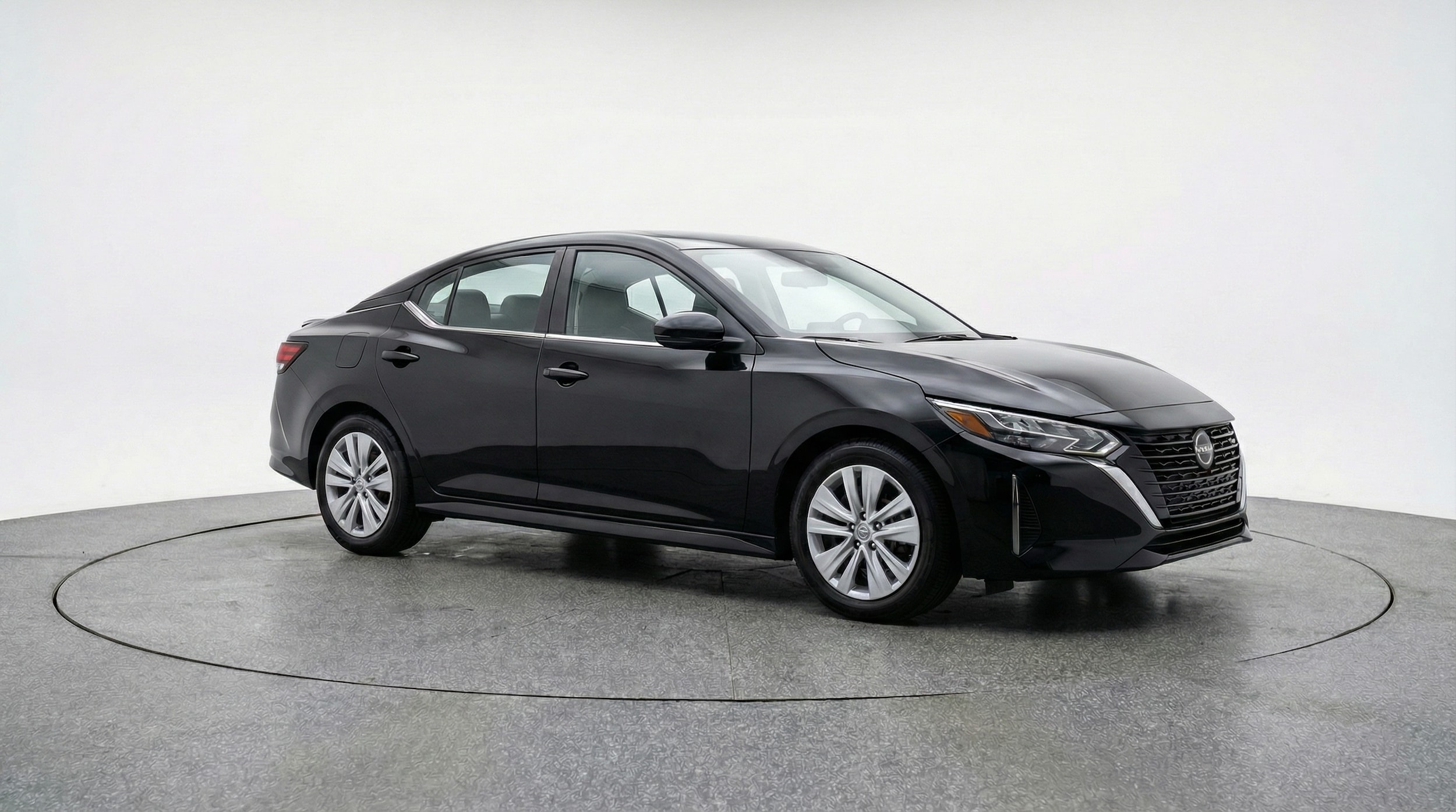 Thumbnail: 2025 Nissan Sentra - 1