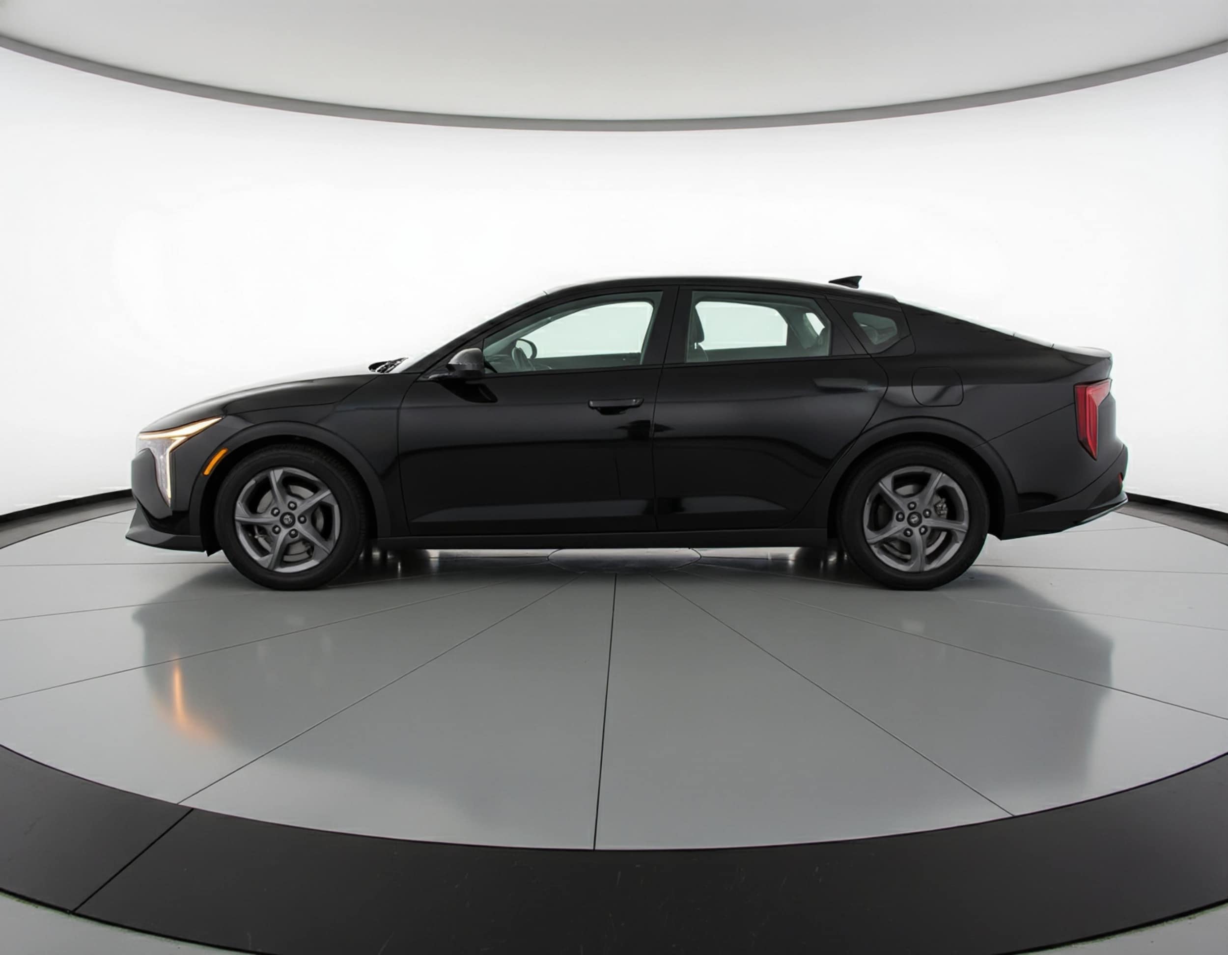 Thumbnail: 2025 Kia K4 - 4