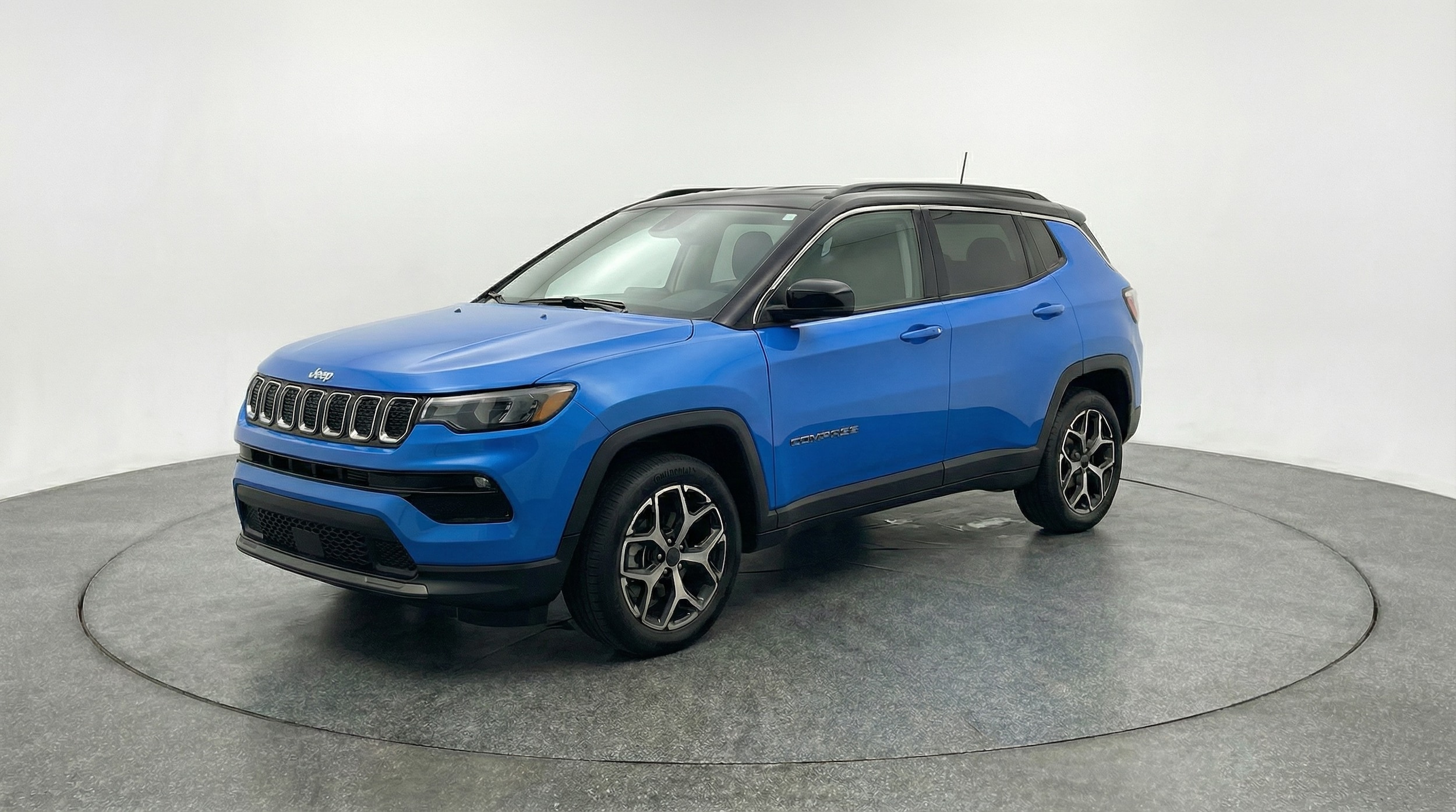 Thumbnail: 2025 Jeep Compass - 3