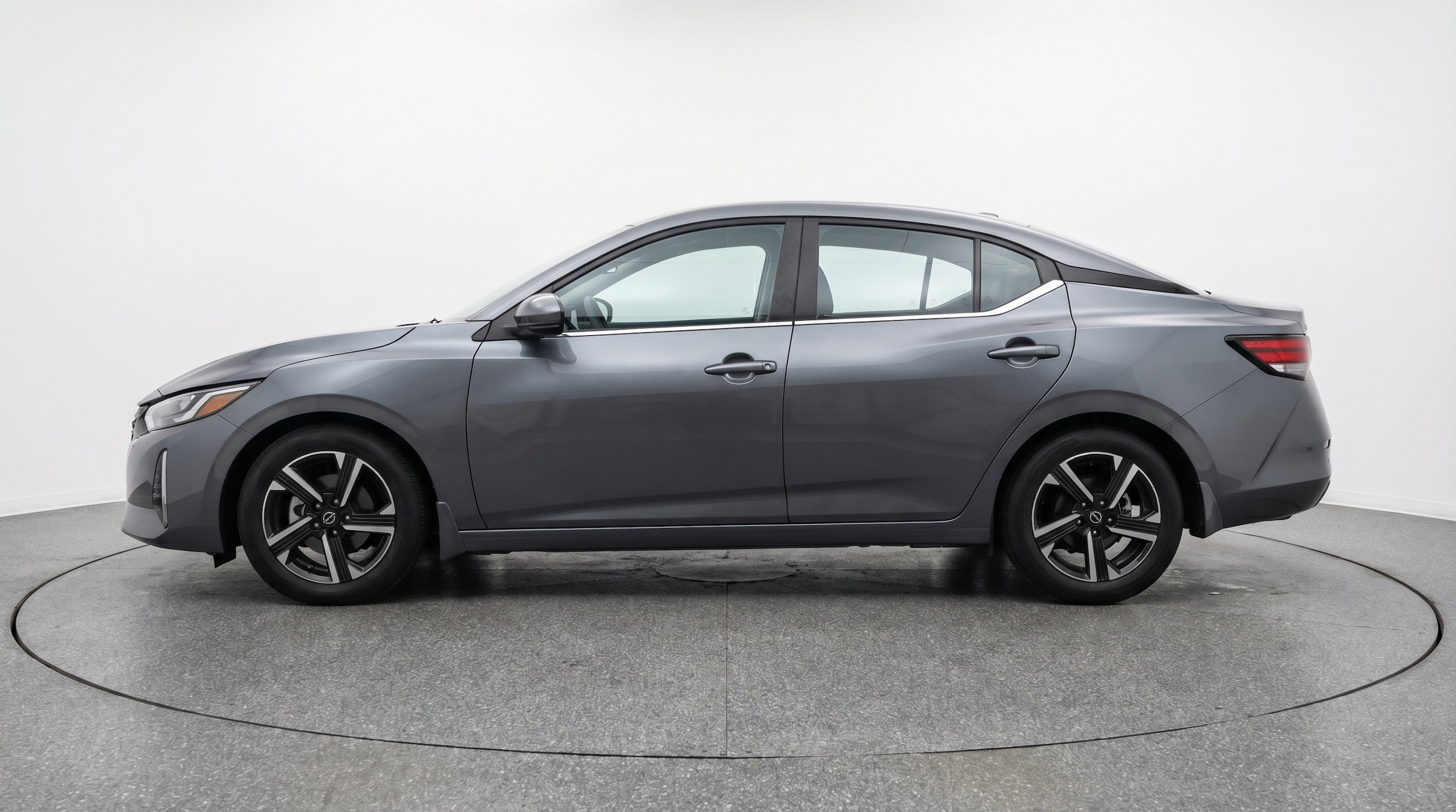 Thumbnail: 2025 Nissan Sentra - 5