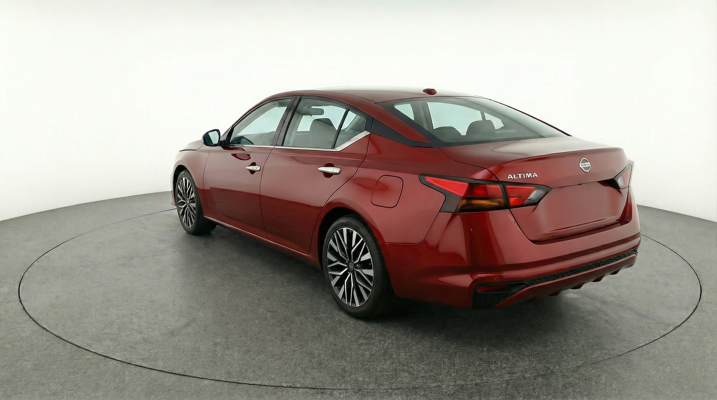 Thumbnail: 2025 Nissan Altima - 5
